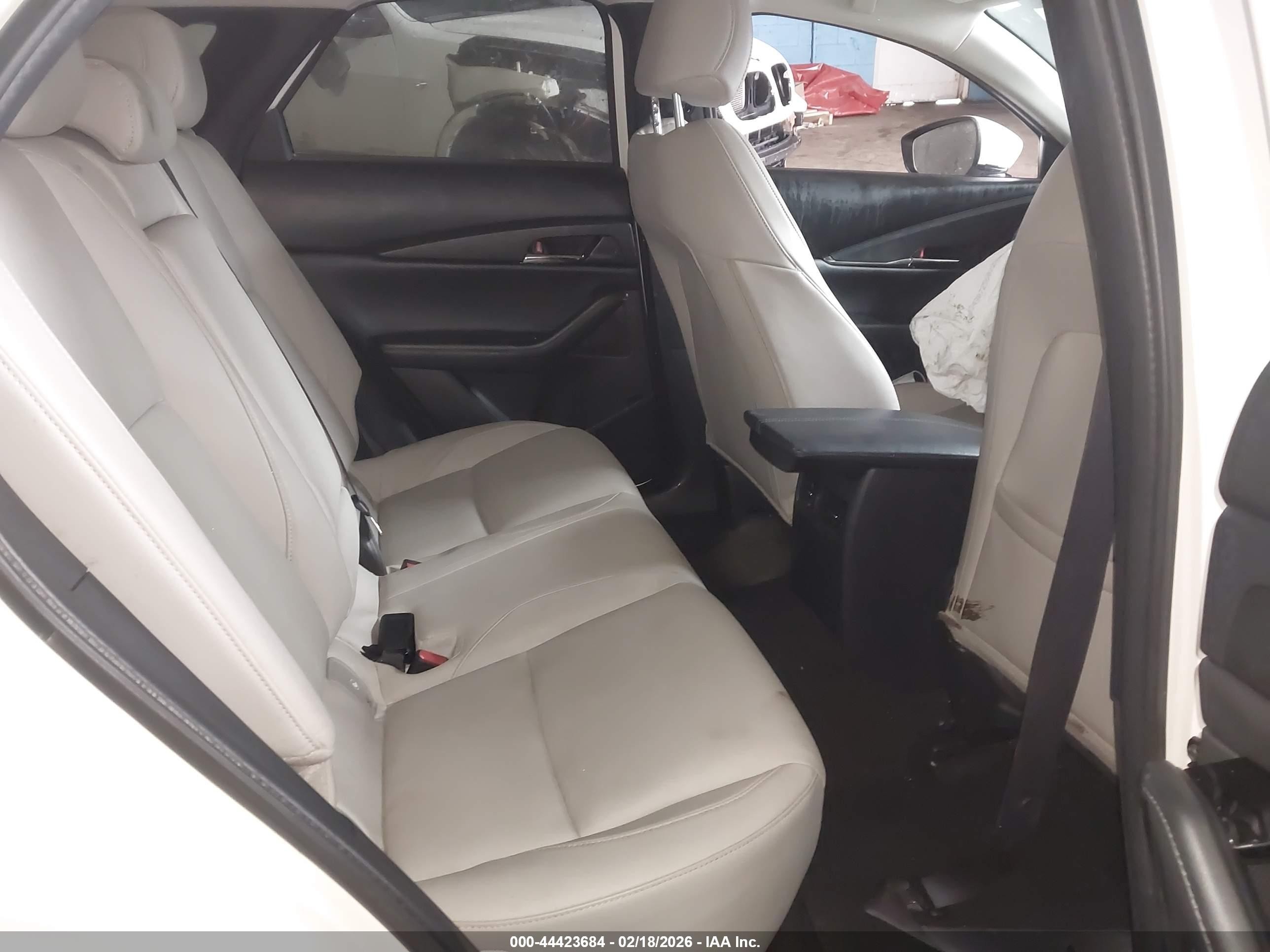 2023 Mazda Cx-30 2.5 S Preferred Белый vin: 3MVDMBCM8PM555879