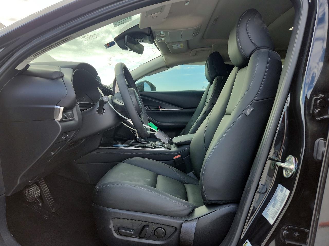2024 Mazda Cx-30 Preferred Black vin: 3MVDMBCM9RM688685