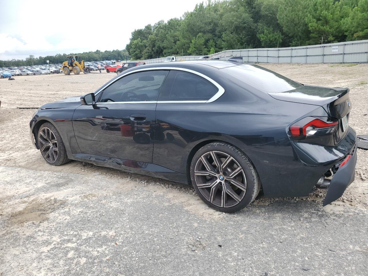 2022 Bmw 230i    Black vin: 3MW23CM03N8C47101