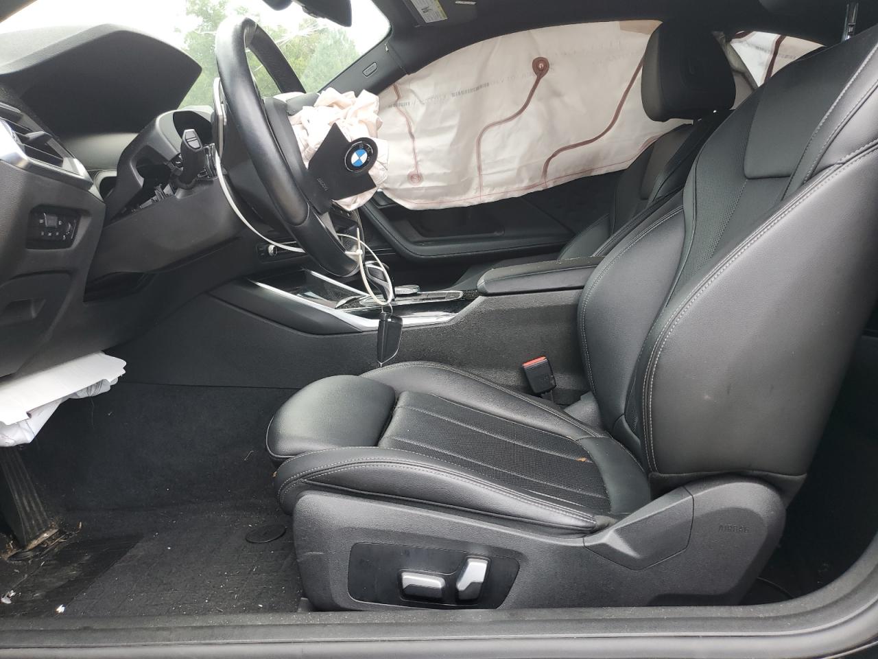 2022 Bmw 230i    Black vin: 3MW23CM03N8C47101