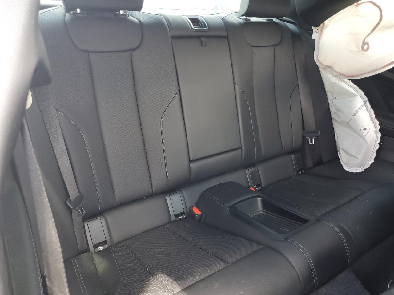 2022 Bmw 230i Черный vin: 3MW23CM08N8C47076