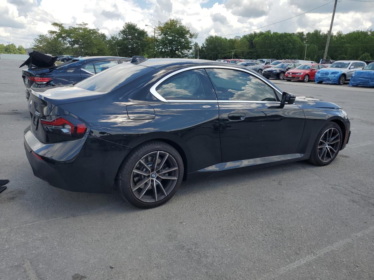 2022 Bmw 230i Черный vin: 3MW23CM08N8C47076