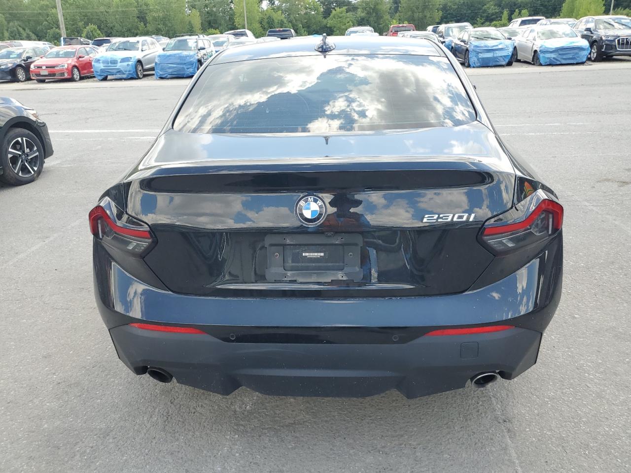 2022 Bmw 230i Черный vin: 3MW23CM08N8C47076