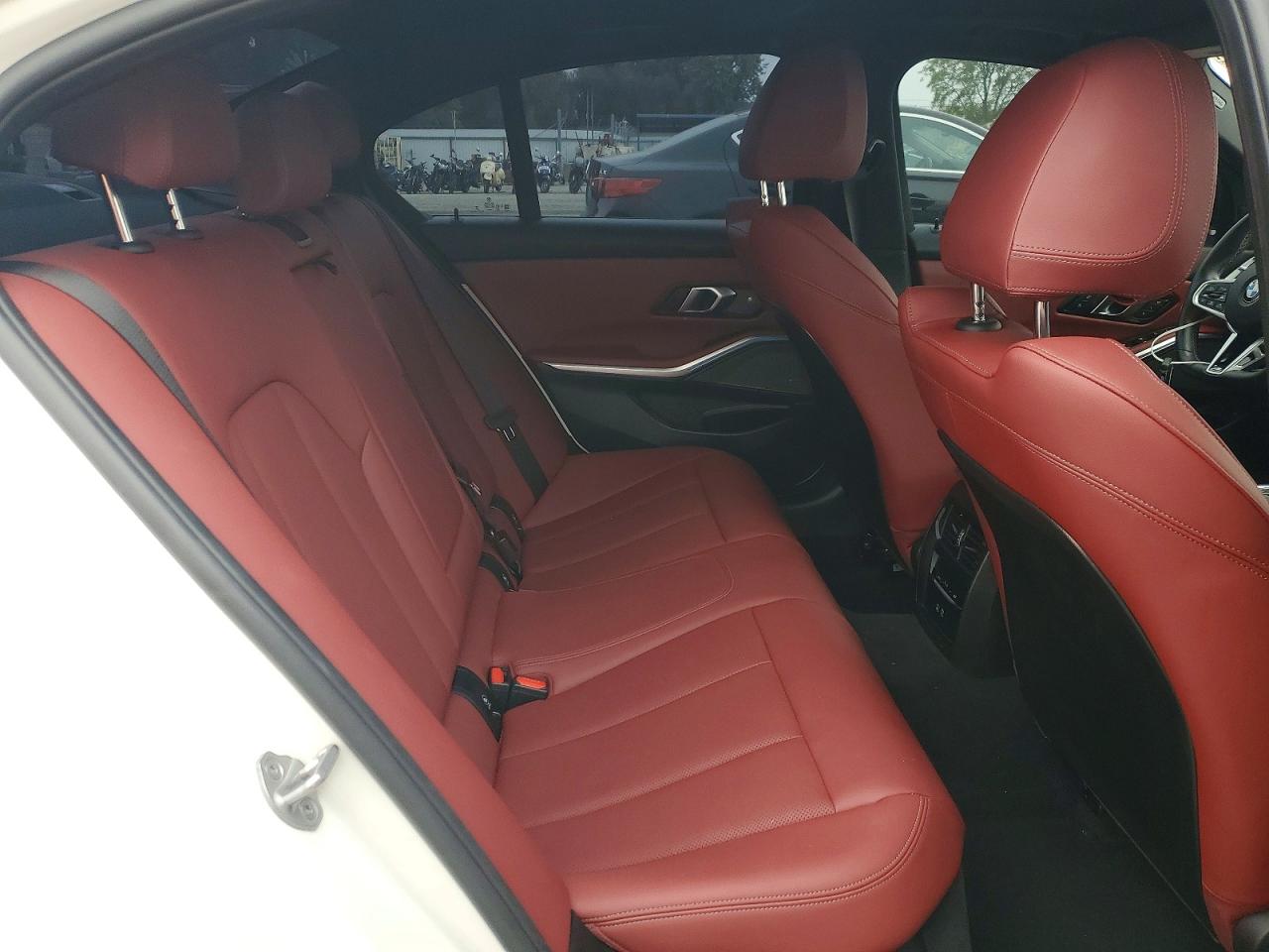 2025 Bmw M340i White vin: 3MW59FT09S8F24764