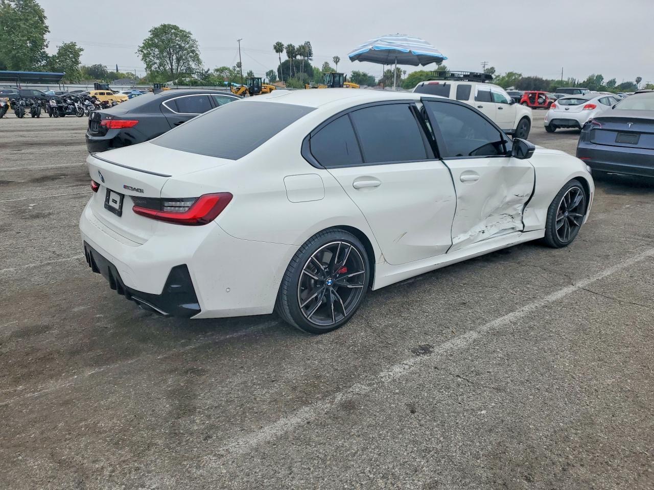 2025 Bmw M340i White vin: 3MW59FT09S8F24764
