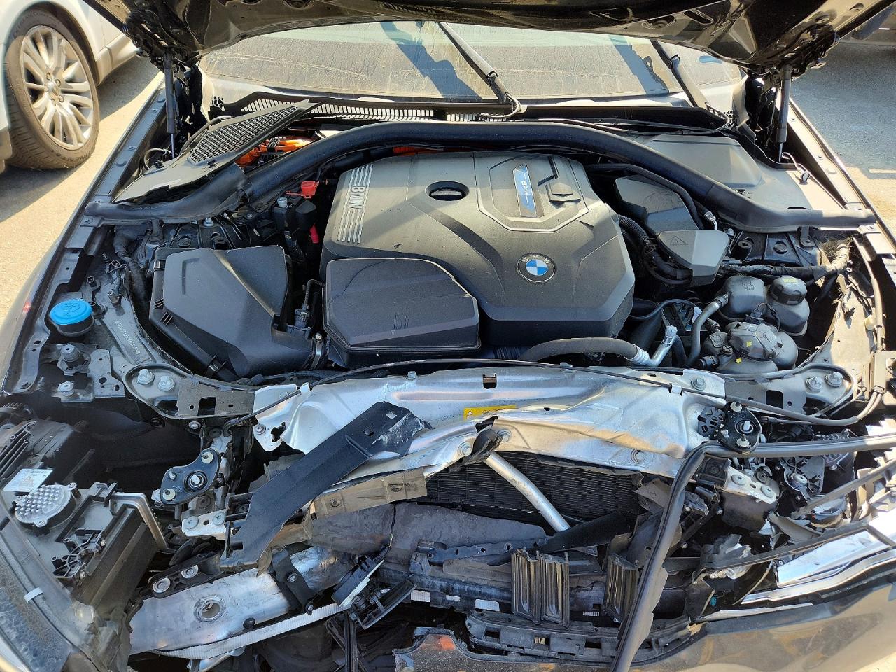 2021 Bmw 330e Черный vin: 3MW5P7J0XM8C14589