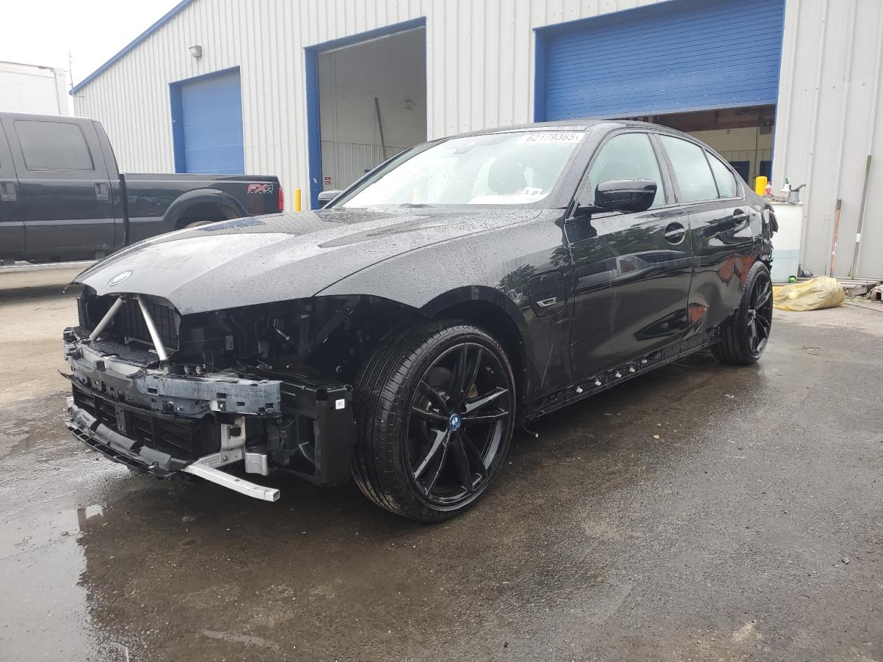 2022 Bmw 330xe    Black vin: 3MW5P9J06N8C66170