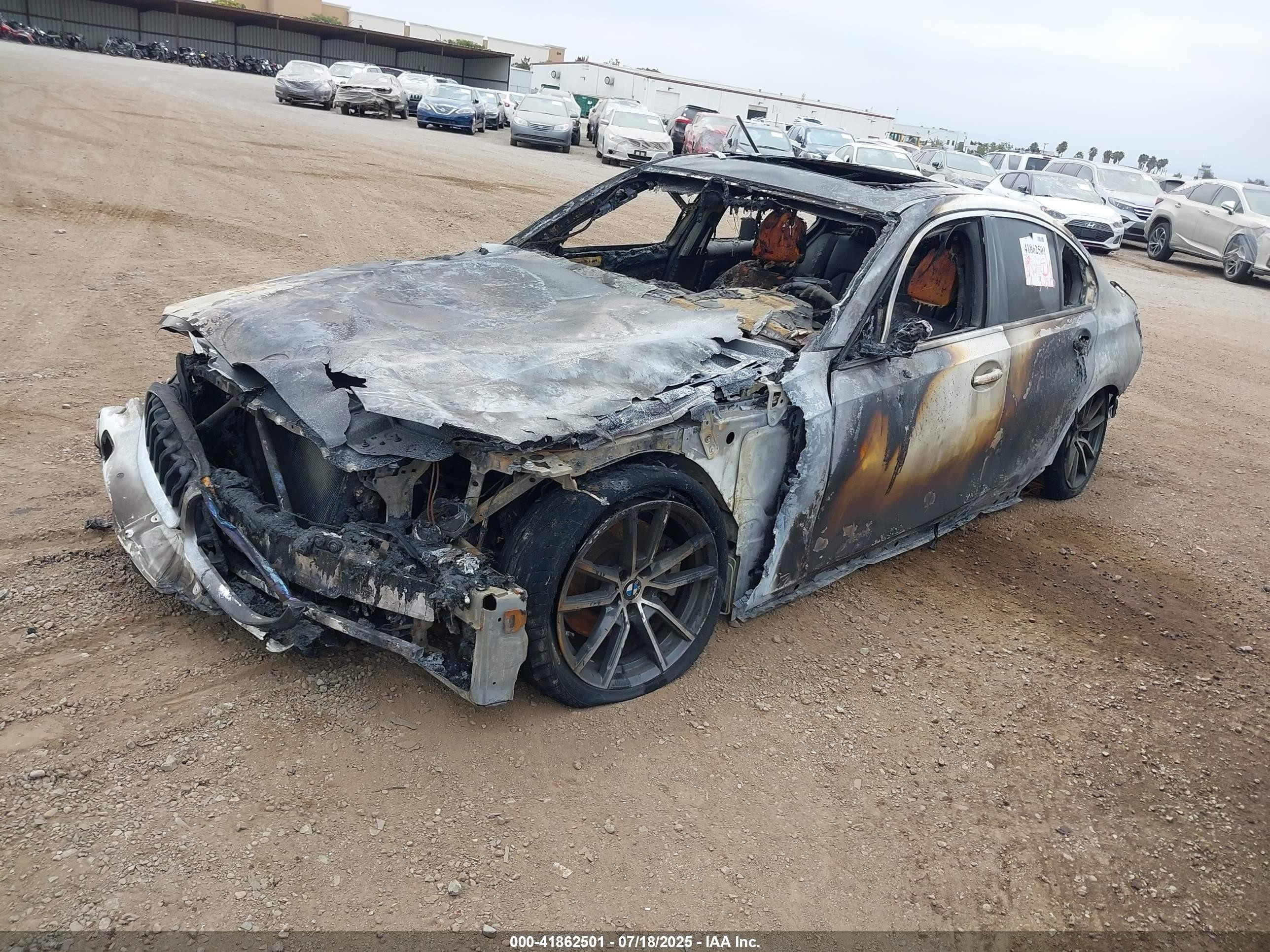 2020 Bmw 330i   White vin: 3MW5R1J00L8B03958