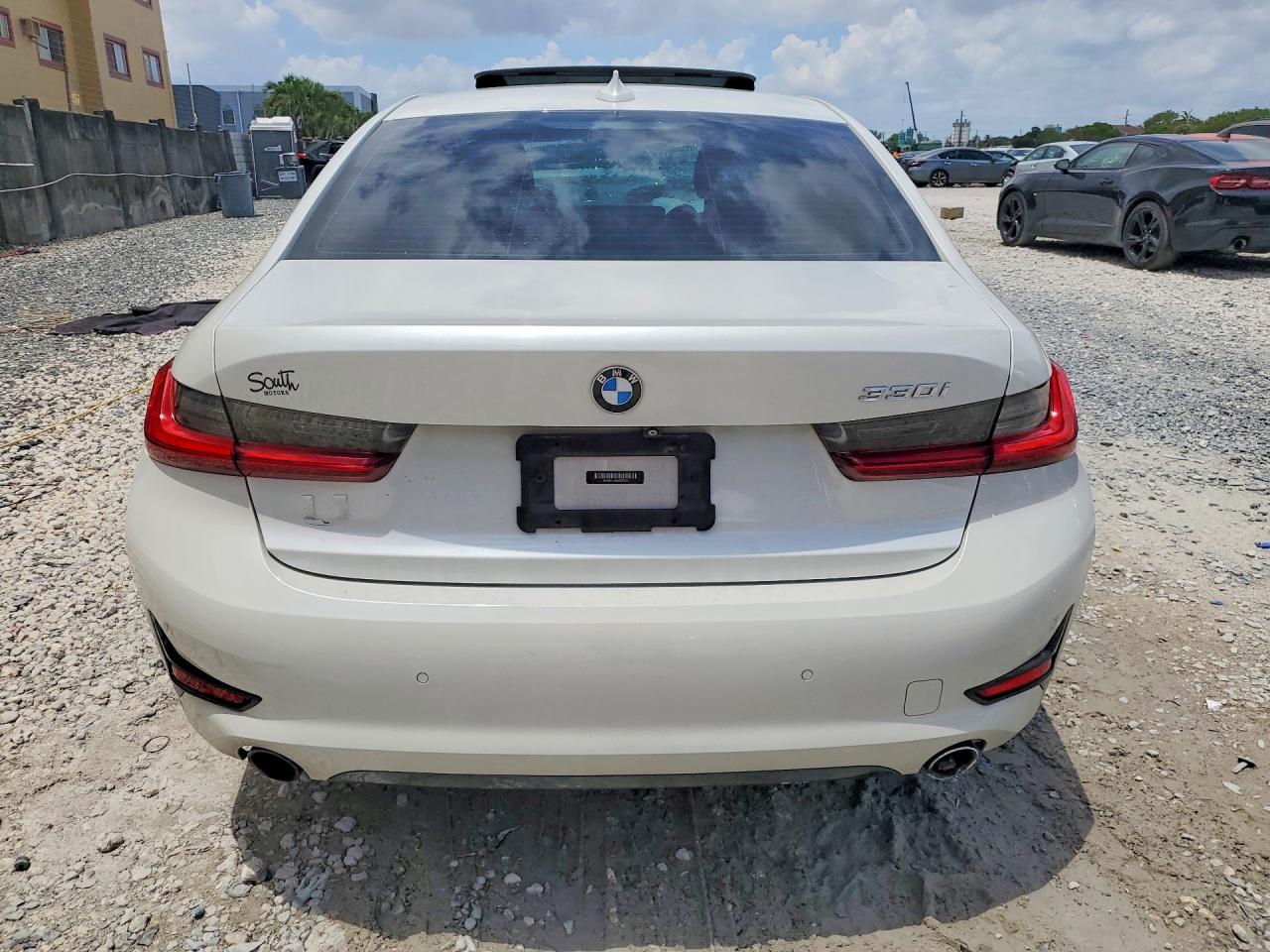 2021 Bmw 330i White vin: 3MW5R1J00M8B53356