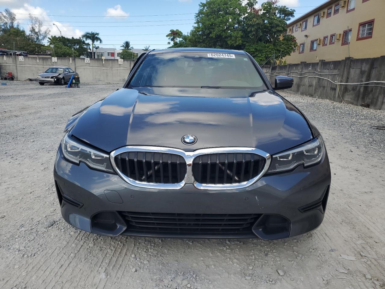 2022 Bmw 330i    Серый vin: 3MW5R1J01N8C26879