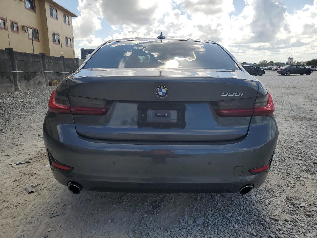 2022 Bmw 330i    Серый vin: 3MW5R1J01N8C26879