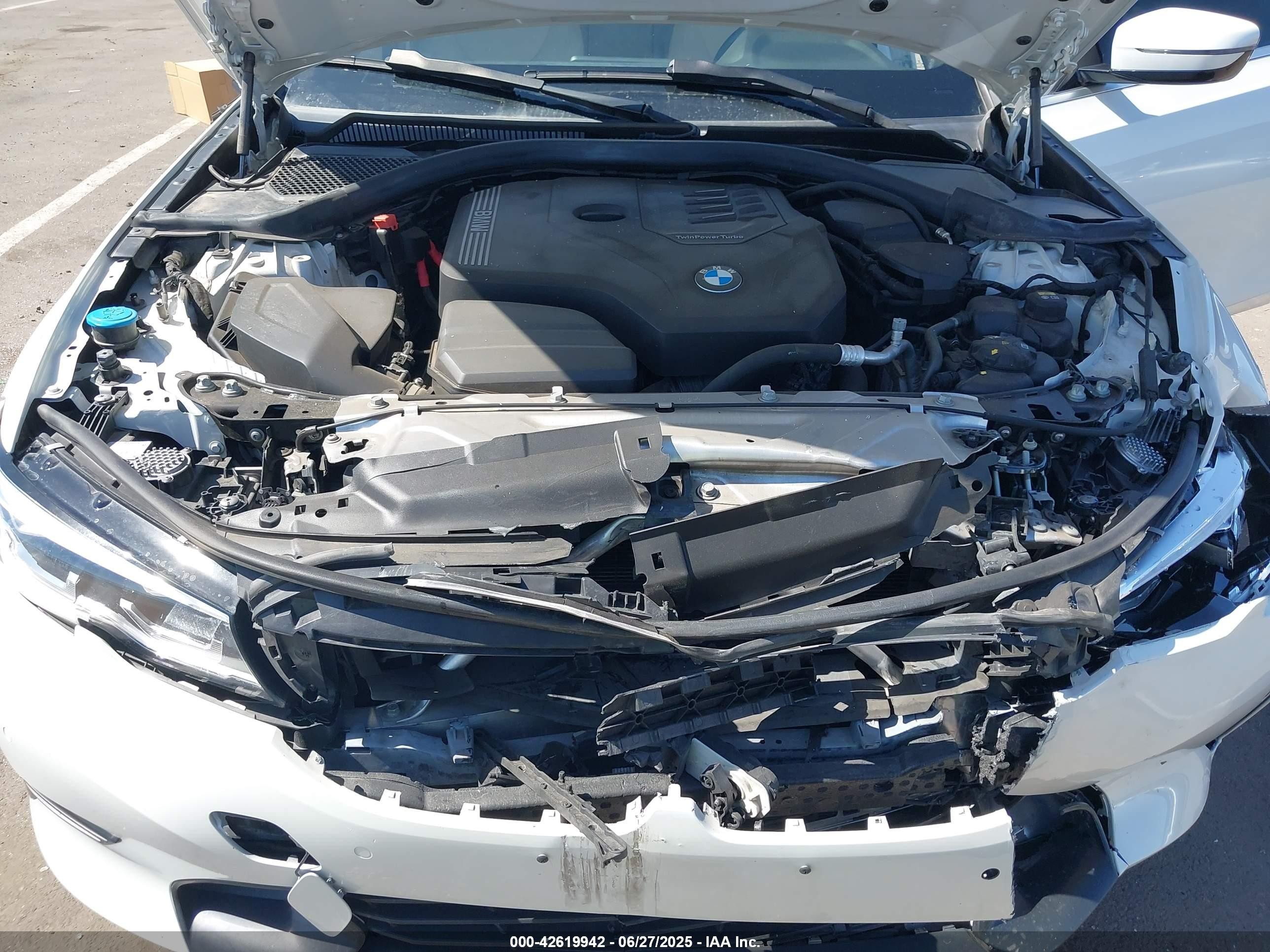 2021 Bmw 330i   White vin: 3MW5R1J02M8B74306