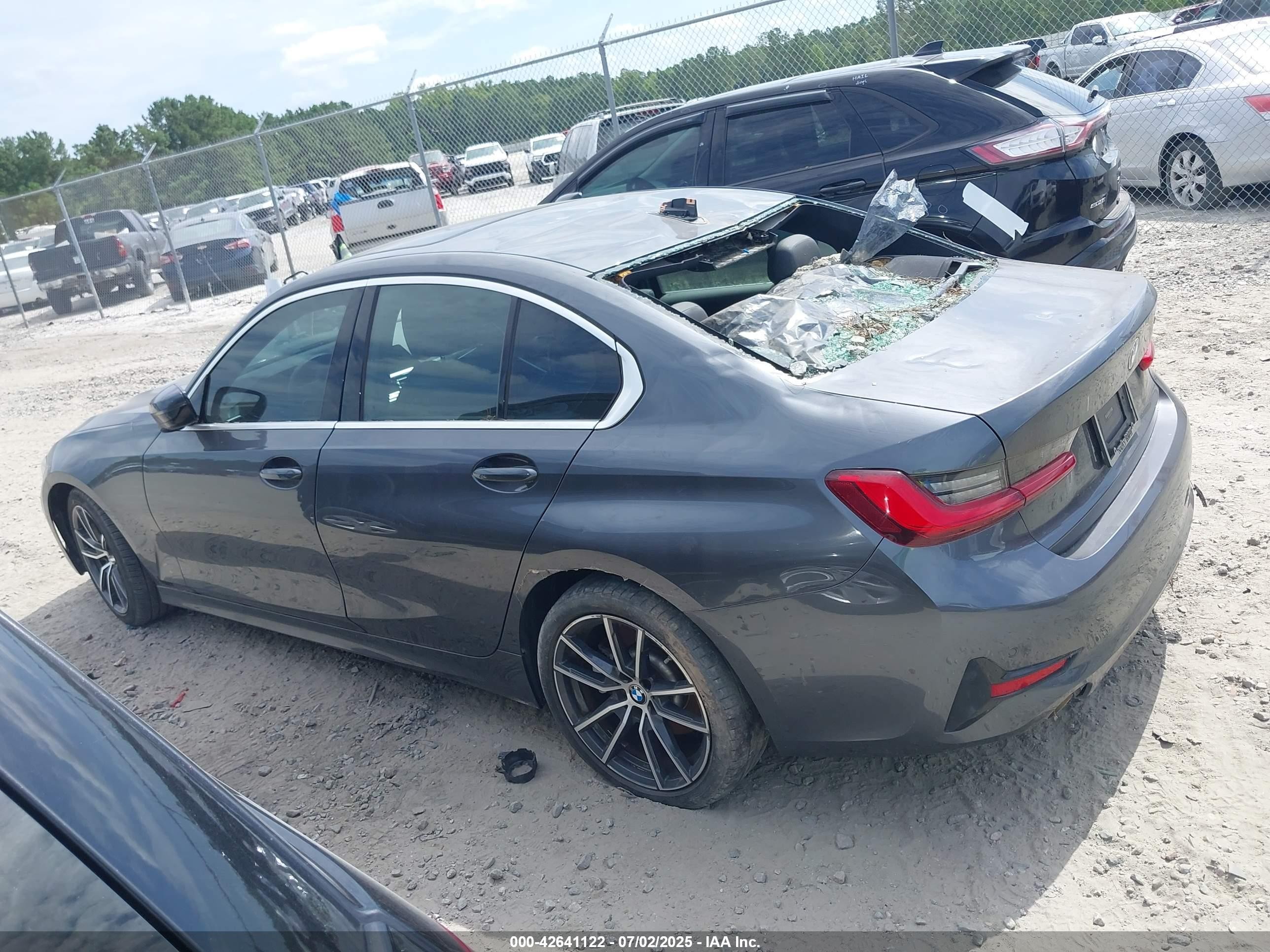 2020 Bmw 330i   Blue vin: 3MW5R1J03L8B38333
