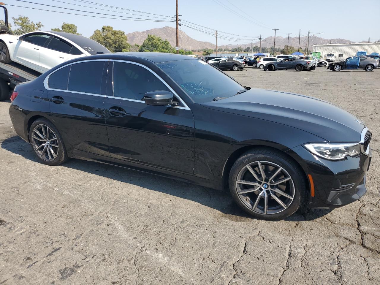2021 Bmw 330i    Black vin: 3MW5R1J04M8B62898