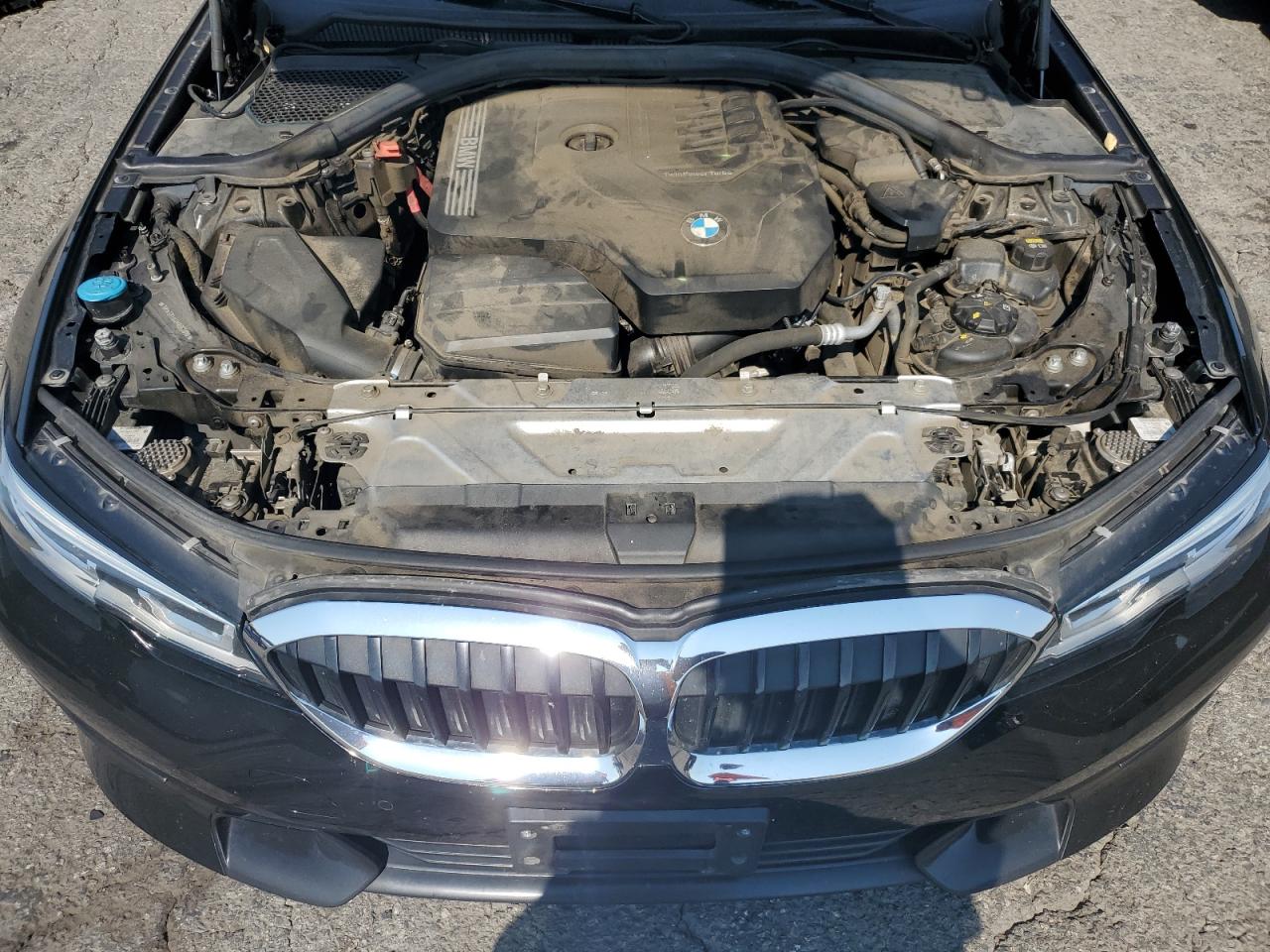 2021 Bmw 330i    Black vin: 3MW5R1J04M8B62898