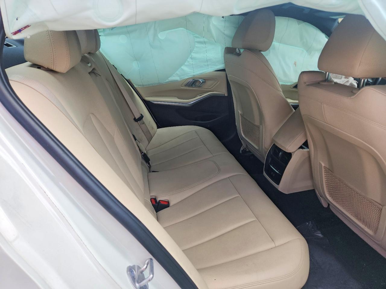 2021 Bmw 330i Белый vin: 3MW5R1J04M8B83721