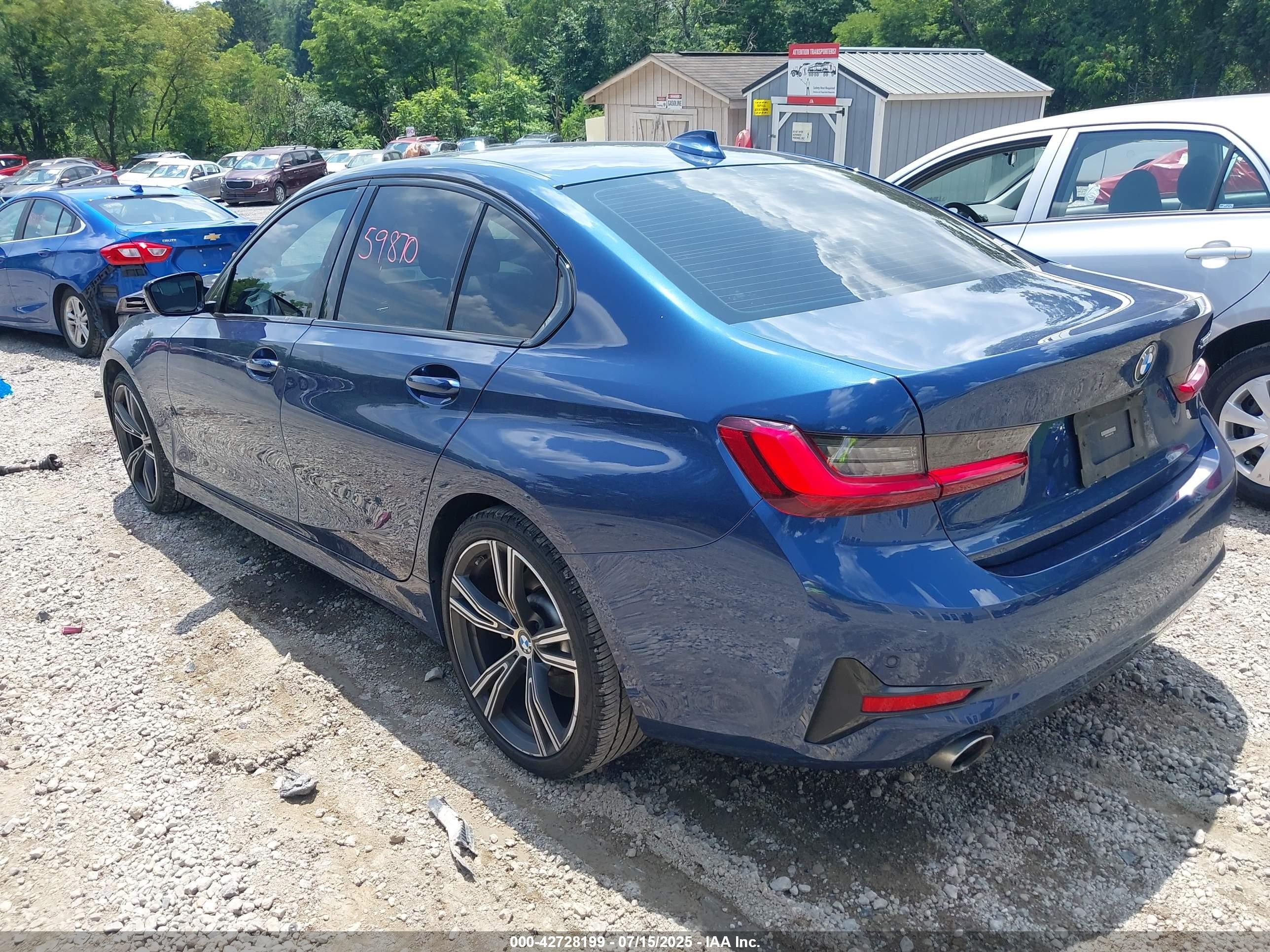2022 Bmw 330i   Синий vin: 3MW5R1J04N8C47788