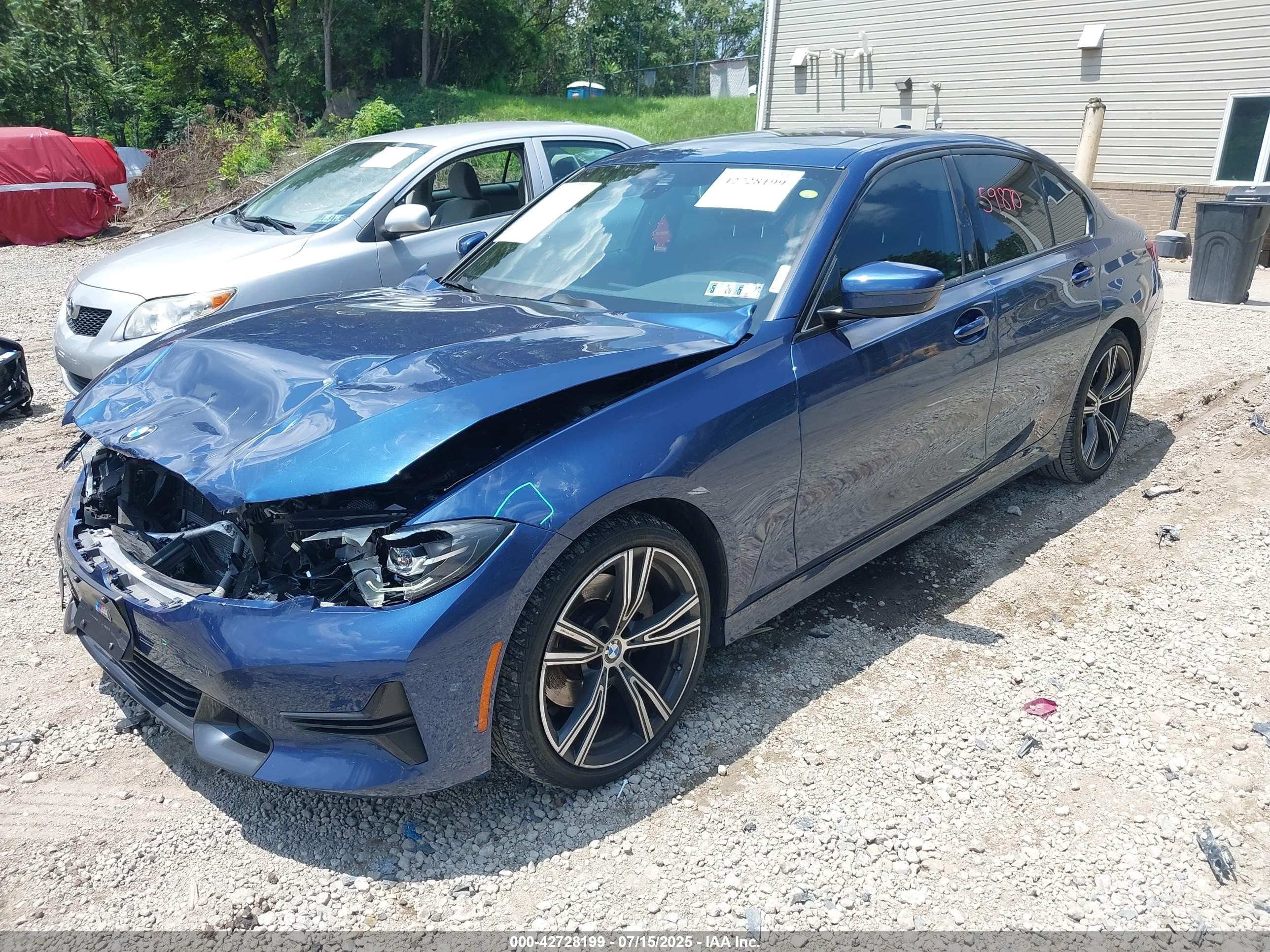 2022 Bmw 330i   Синий vin: 3MW5R1J04N8C47788