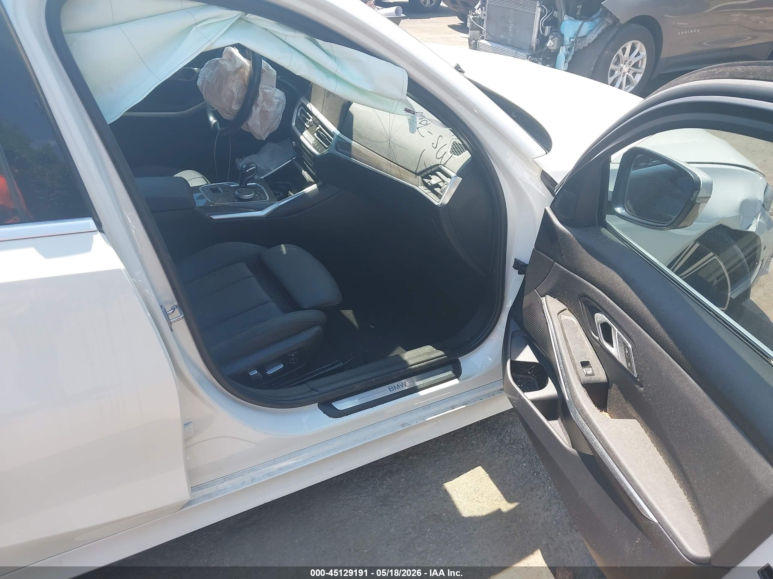 2021 Bmw 330i   White vin: 3MW5R1J05M8B50355