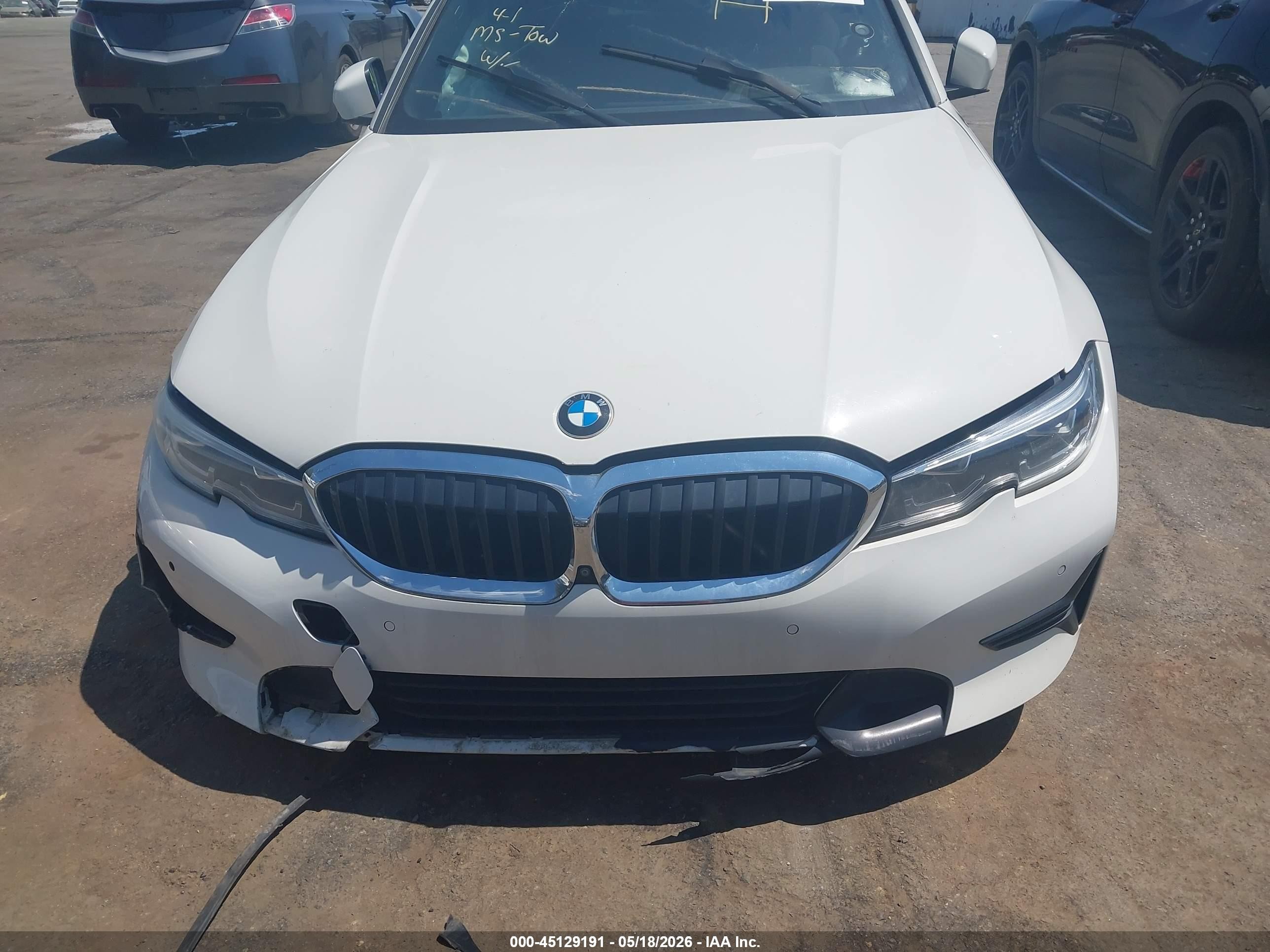 2021 Bmw 330i   White vin: 3MW5R1J05M8B50355