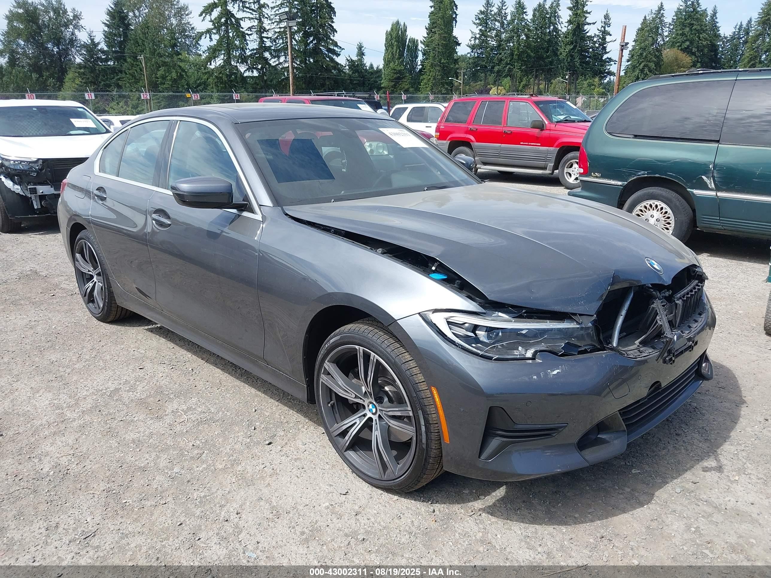 2020 Bmw 330i   Gray vin: 3MW5R1J06L8B14799