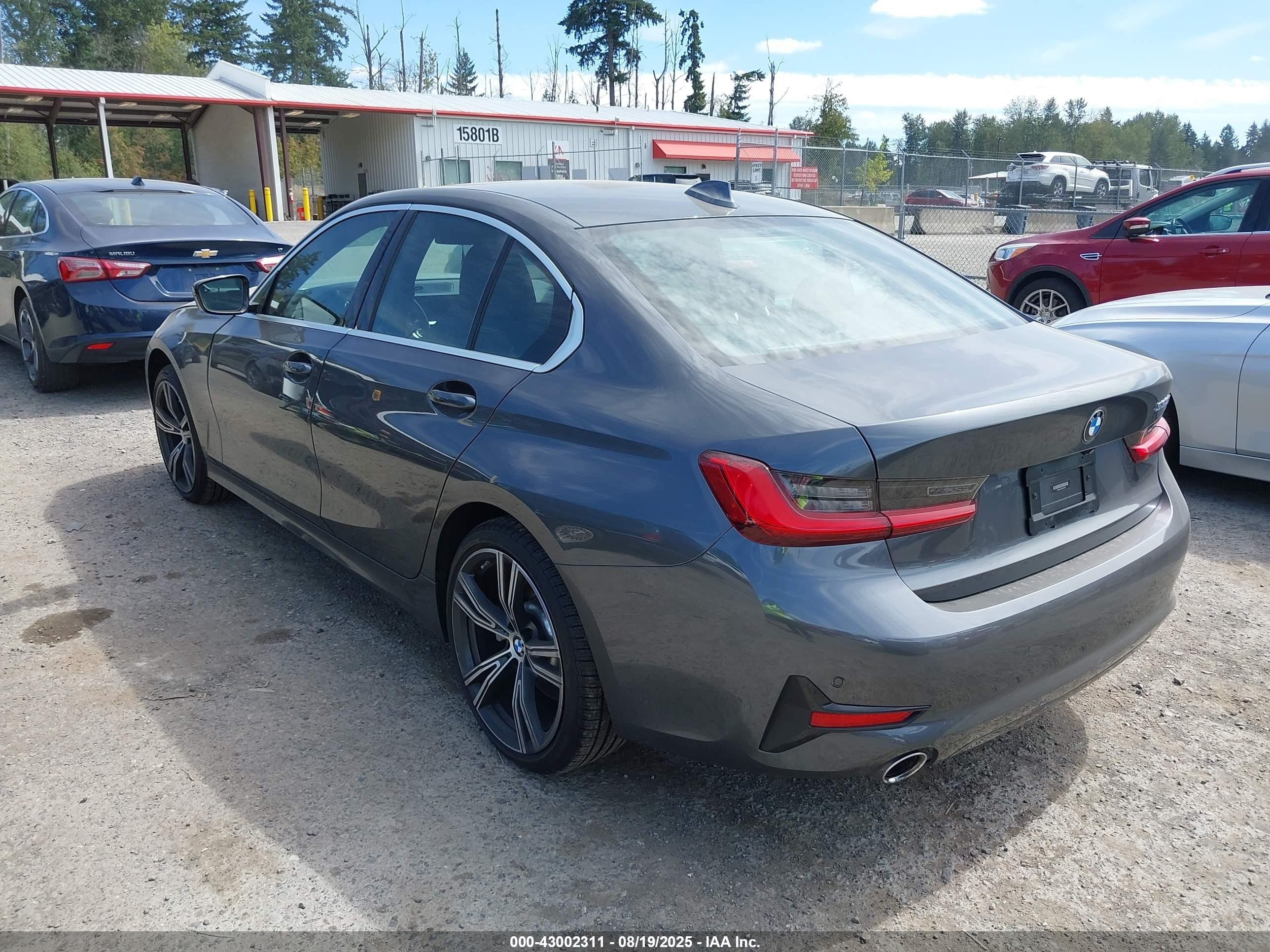2020 Bmw 330i   Gray vin: 3MW5R1J06L8B14799