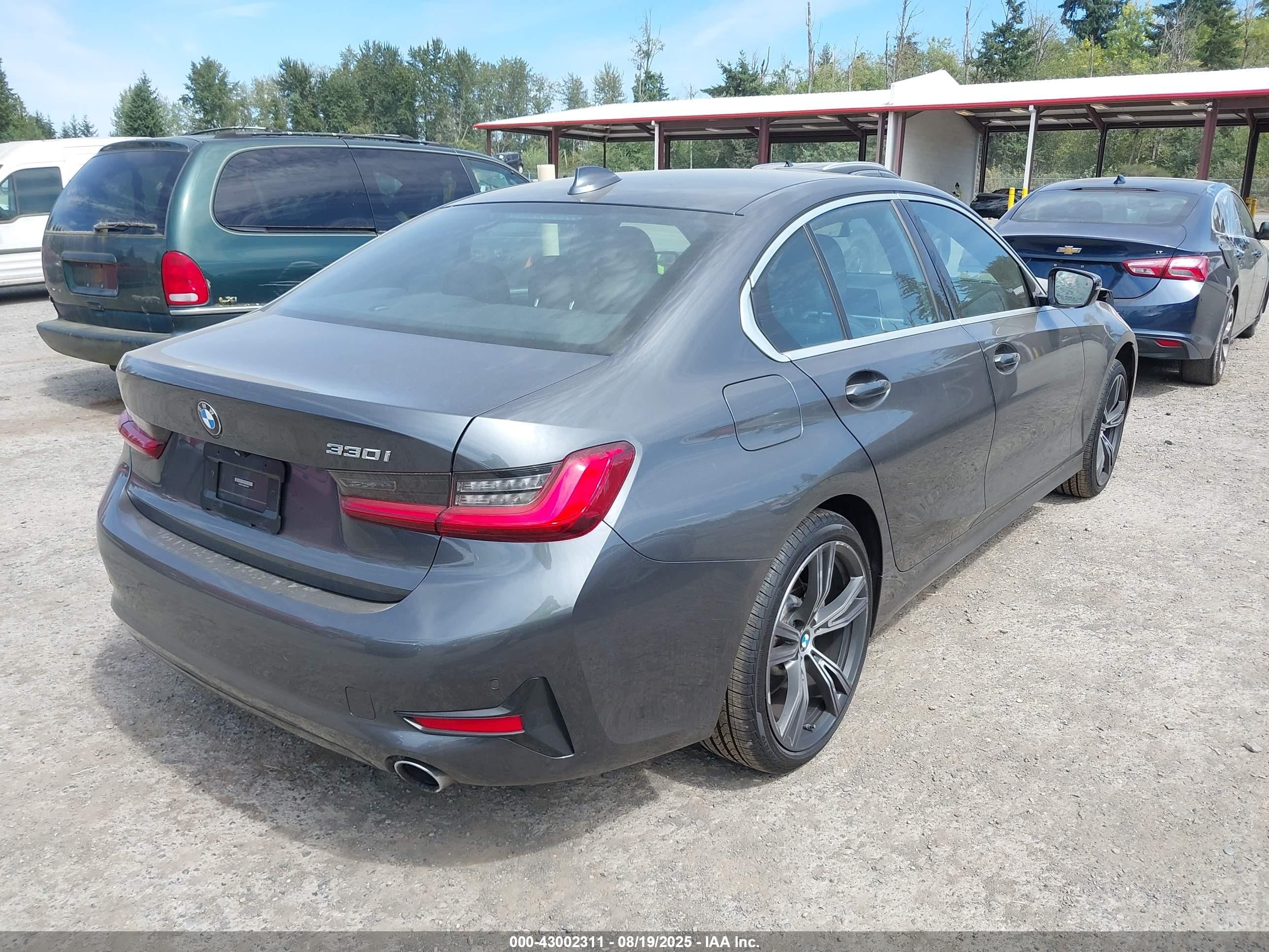 2020 Bmw 330i   Gray vin: 3MW5R1J06L8B14799