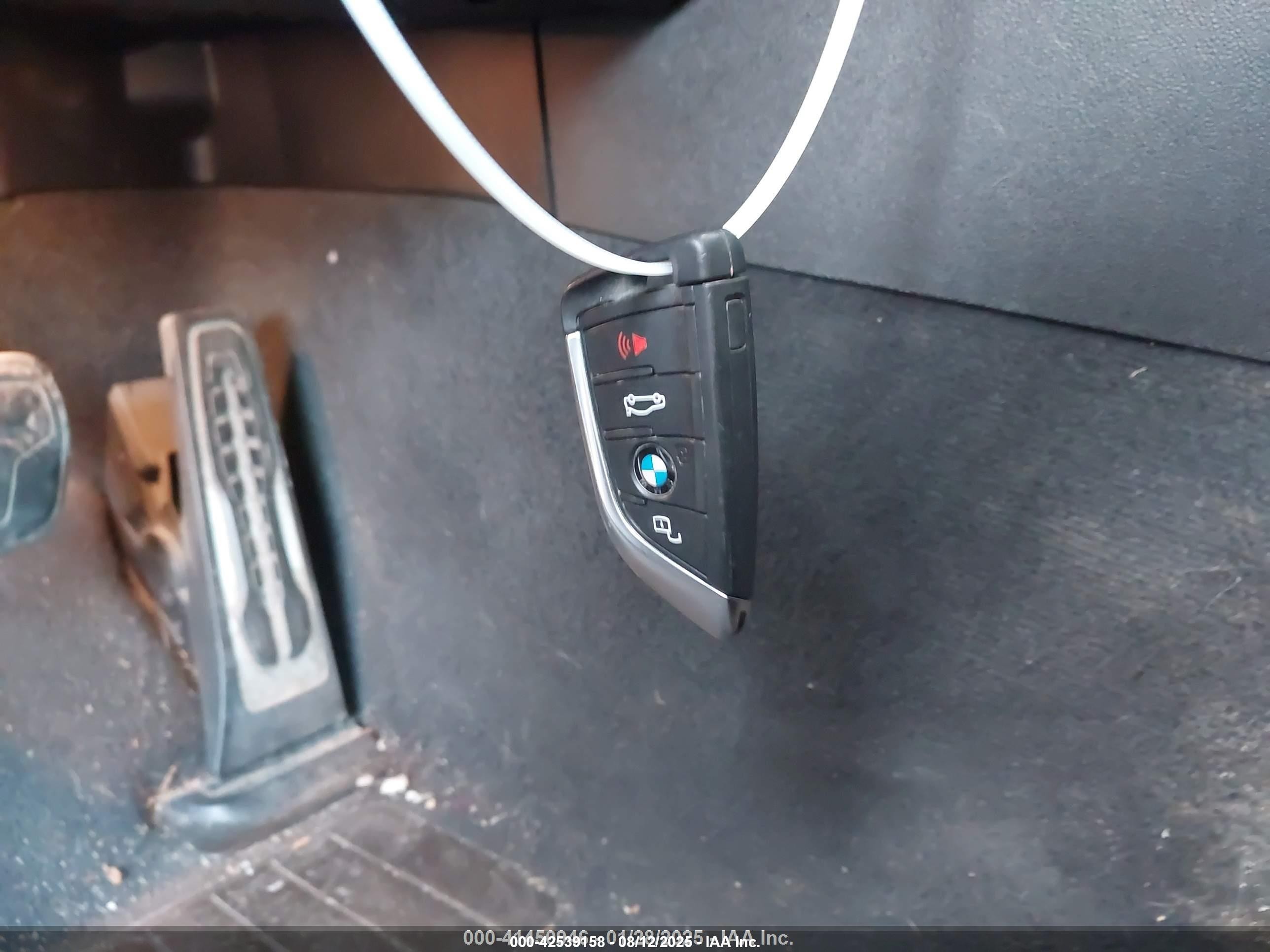 2022 Bmw 330i   Blue vin: 3MW5R1J06N8C22729