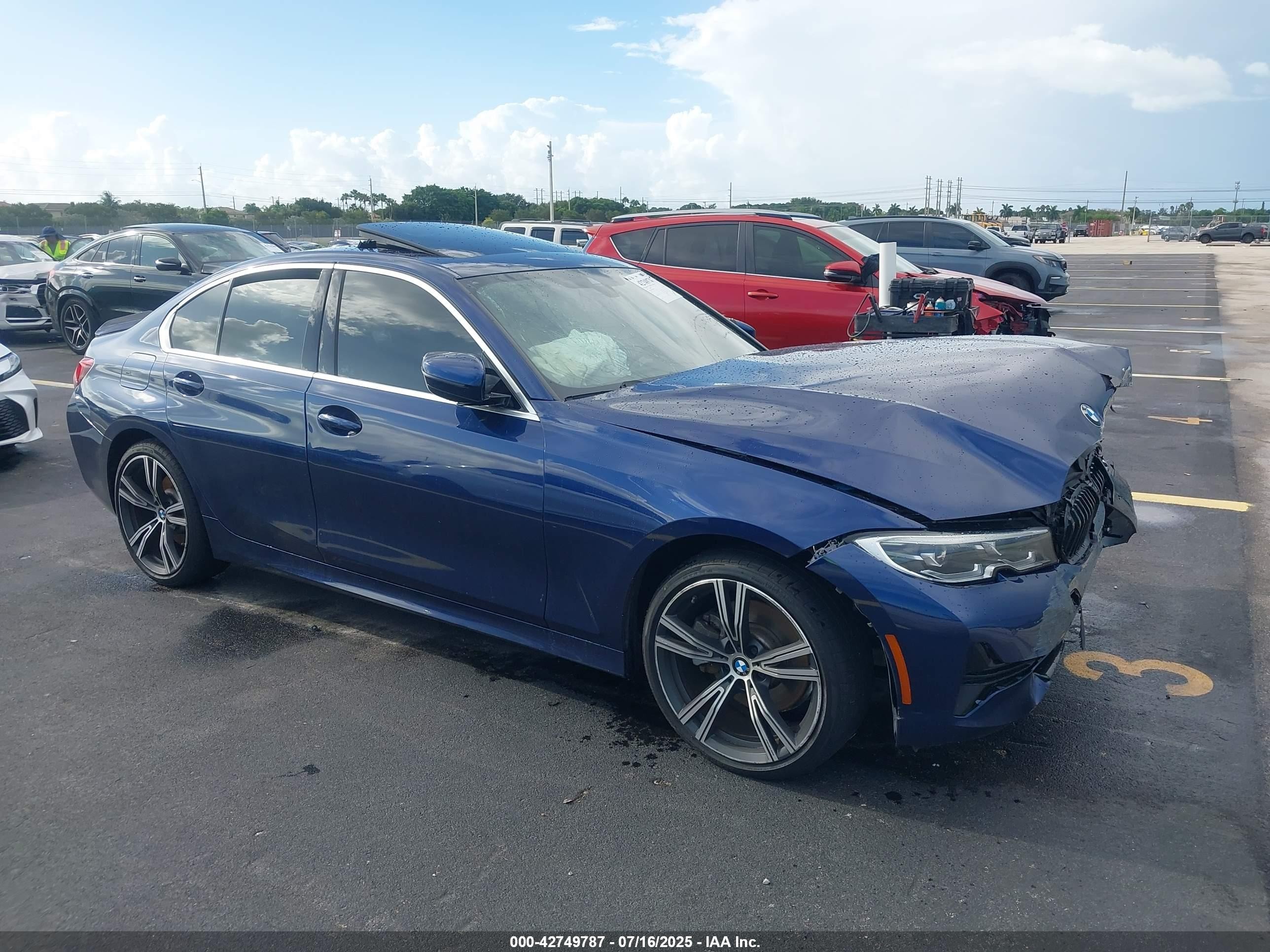 2020 Bmw 330i   Blue vin: 3MW5R1J09L8B34450