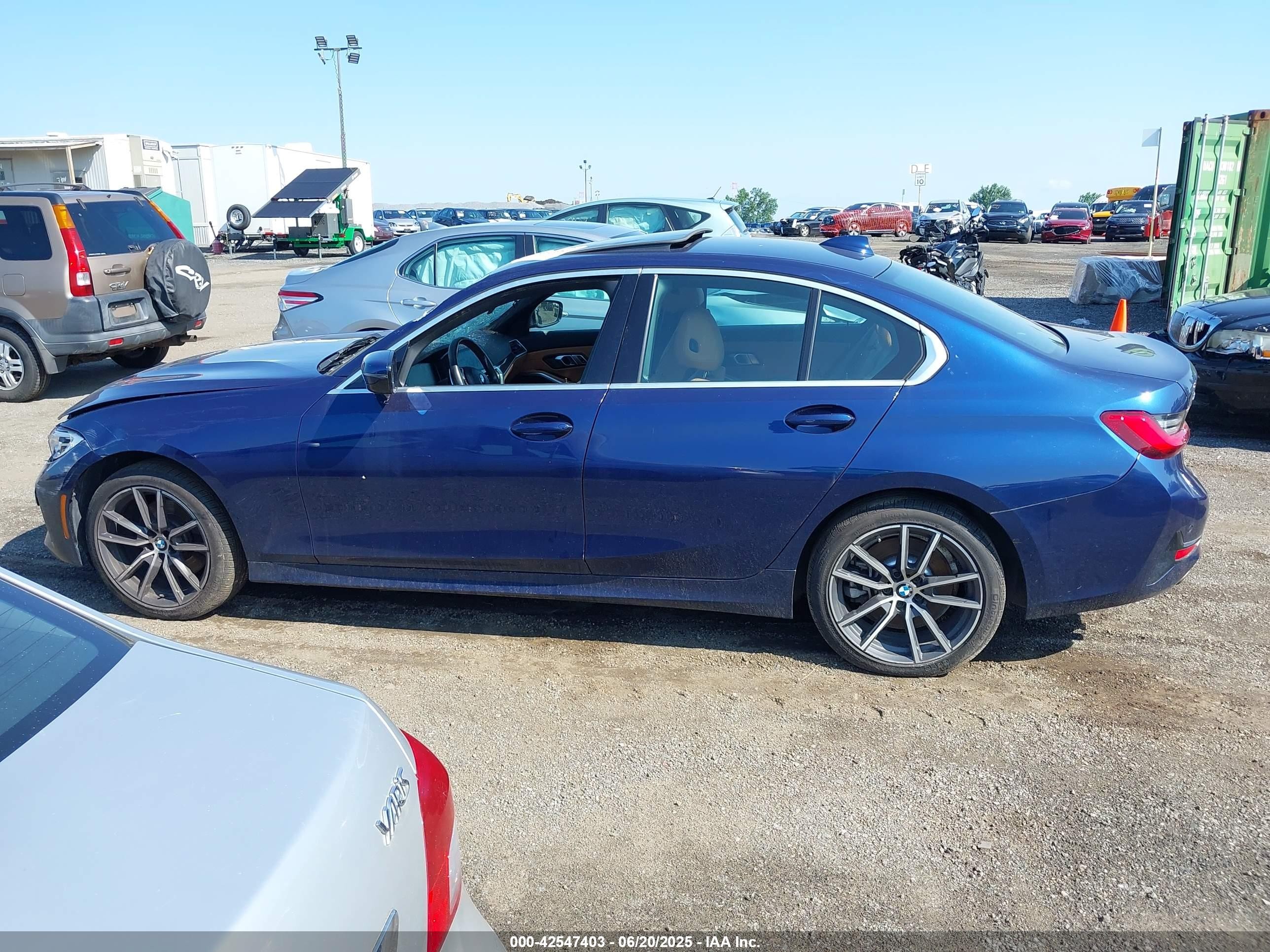 2020 Bmw 330i Xdrive Blue vin: 3MW5R7J00L8B35571
