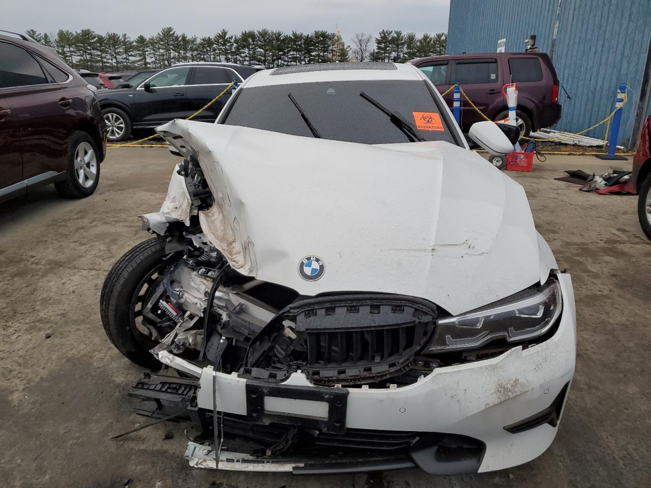 2021 Bmw 330xi    Белый vin: 3MW5R7J00M8B55434