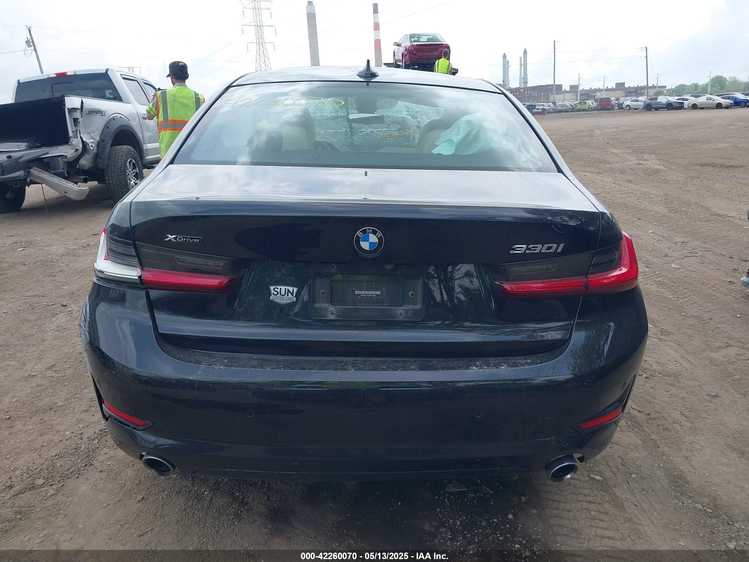 2021 Bmw 330i Xdrive Черный vin: 3MW5R7J00M8B79538