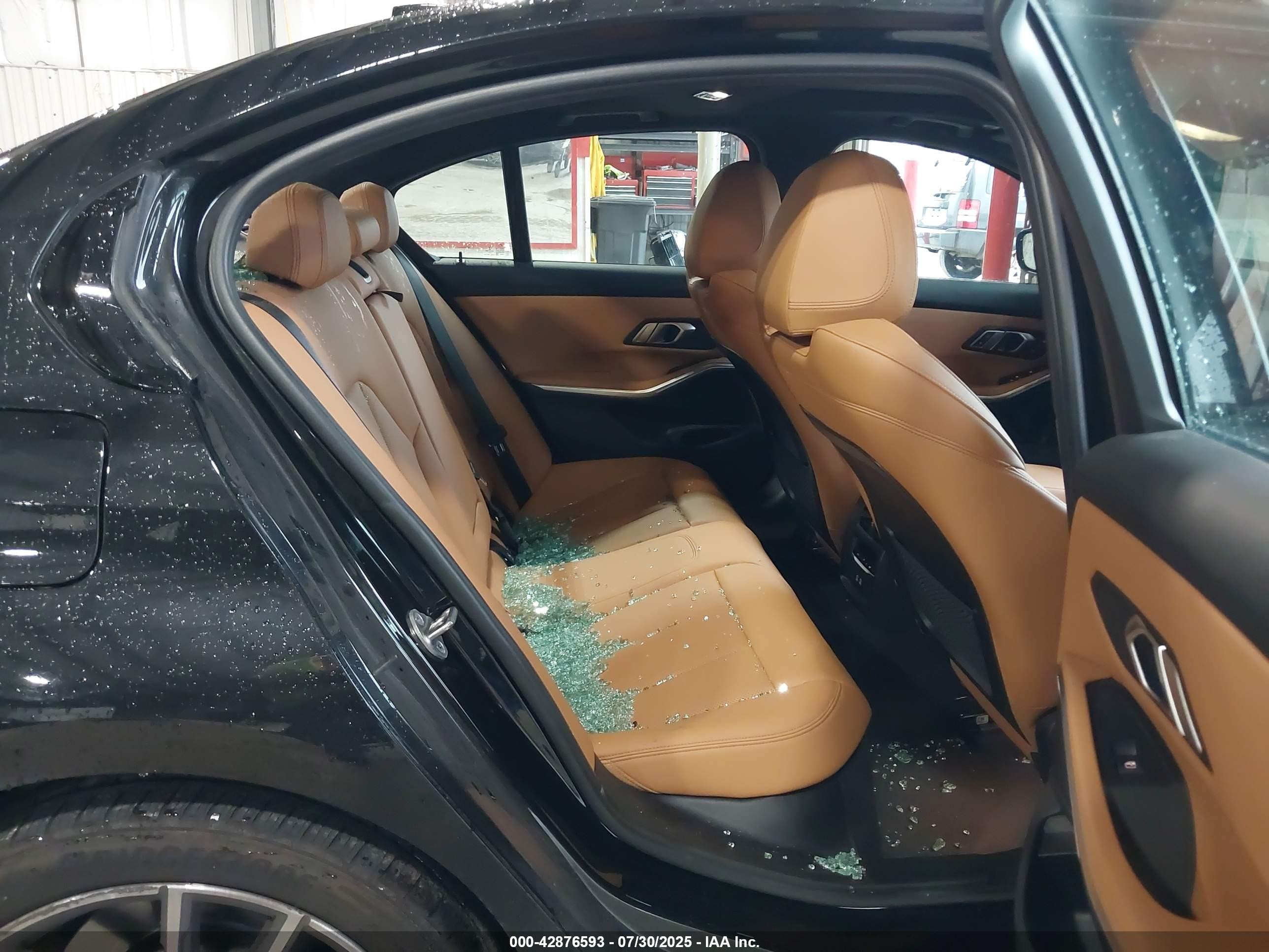 2022 Bmw 330i Xdrive Black vin: 3MW5R7J00N8C26844