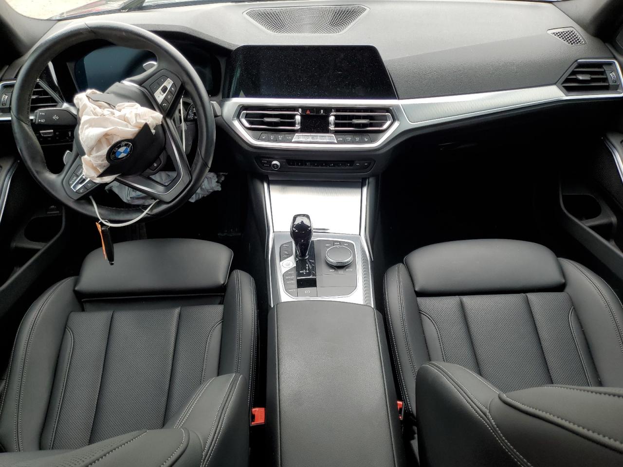 2022 Bmw 330xi    Black vin: 3MW5R7J00N8C50464