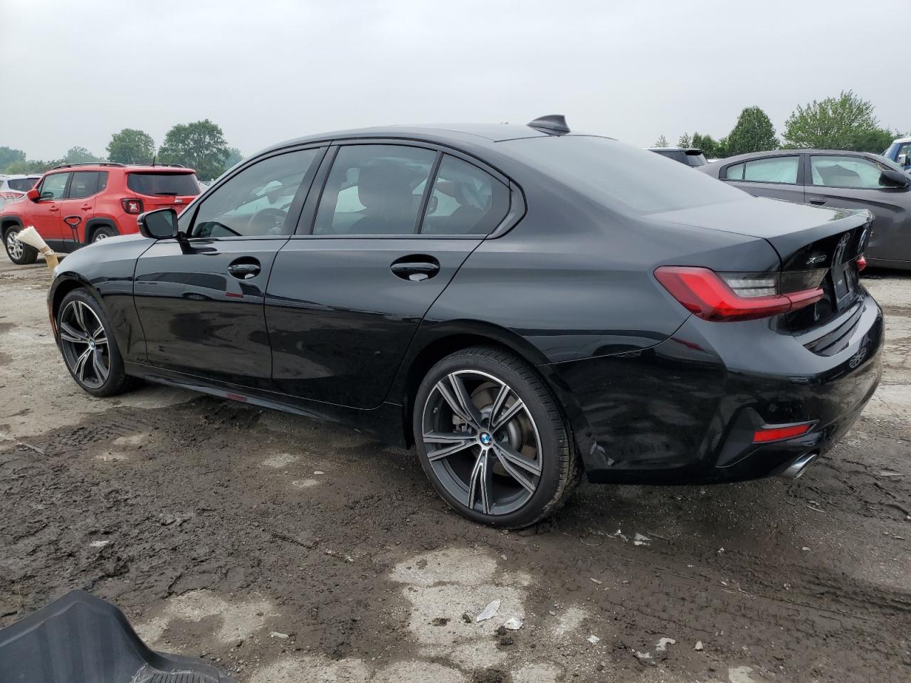 2022 Bmw 330xi    Black vin: 3MW5R7J00N8C50464