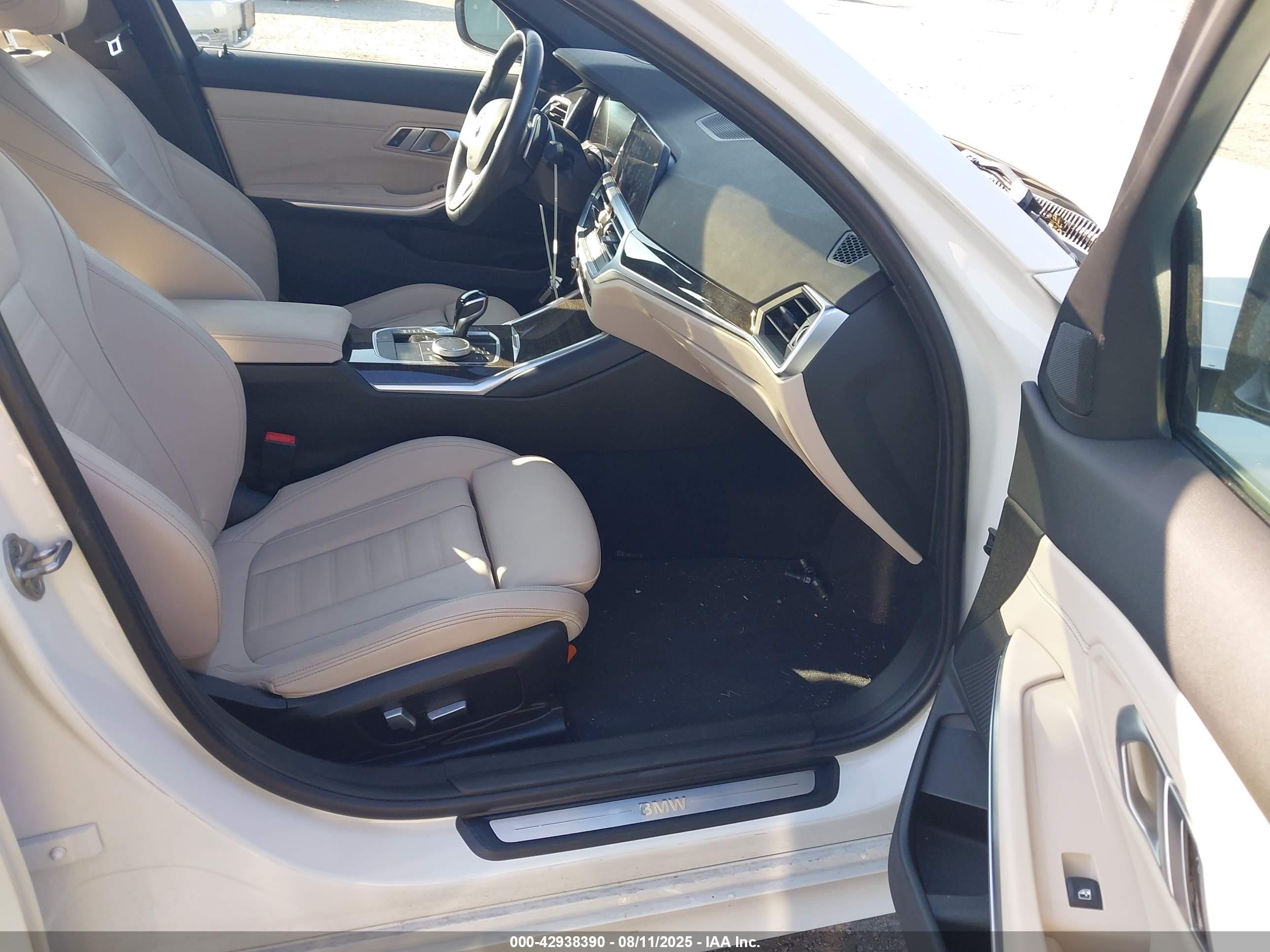 2022 Bmw 330i Xdrive White vin: 3MW5R7J01N8C23368