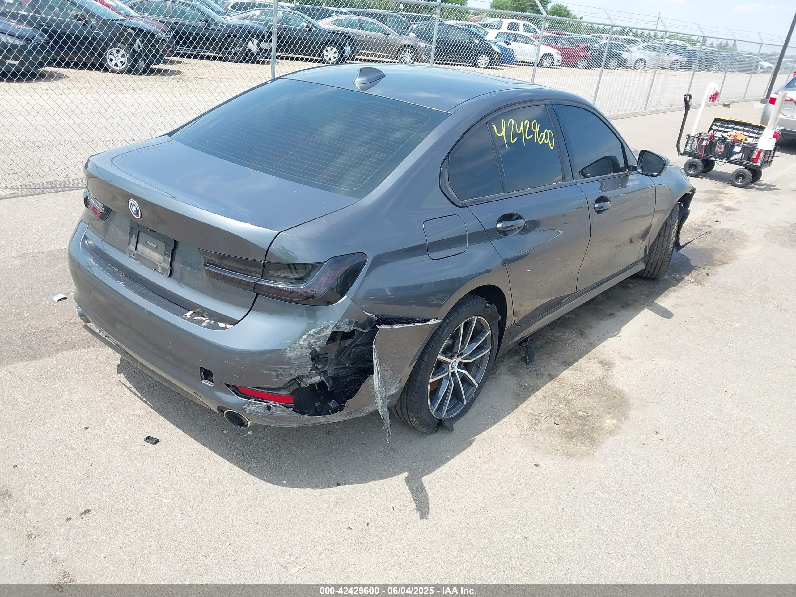2020 Bmw 330i Xdrive Gray vin: 3MW5R7J02L8B26628
