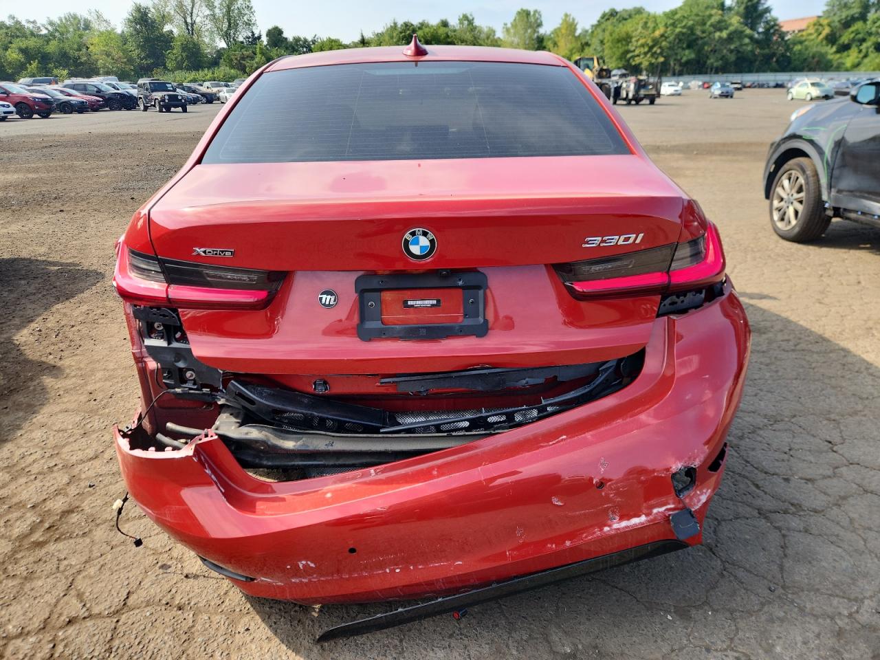 2022 Bmw 330xi Red vin: 3MW5R7J02N8C49896