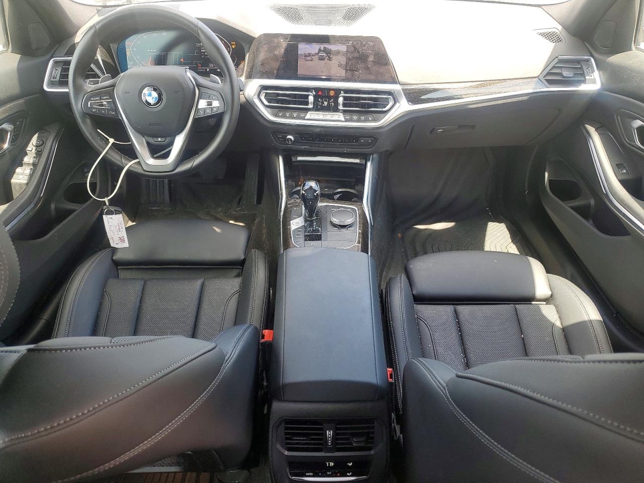 2022 Bmw 330xi Черный vin: 3MW5R7J03N8C33478
