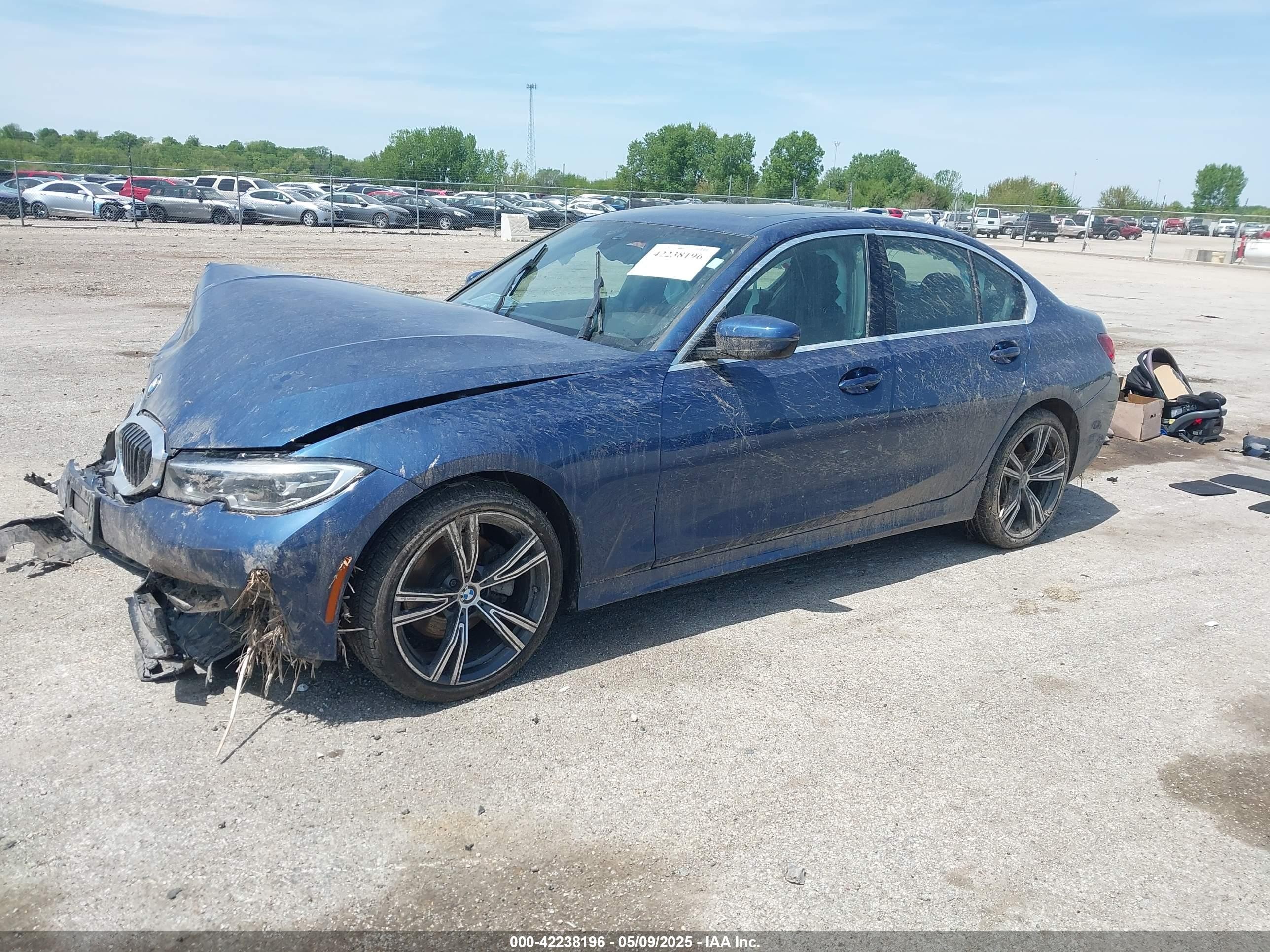 2022 Bmw 330i Xdrive Blue vin: 3MW5R7J03N8C54024
