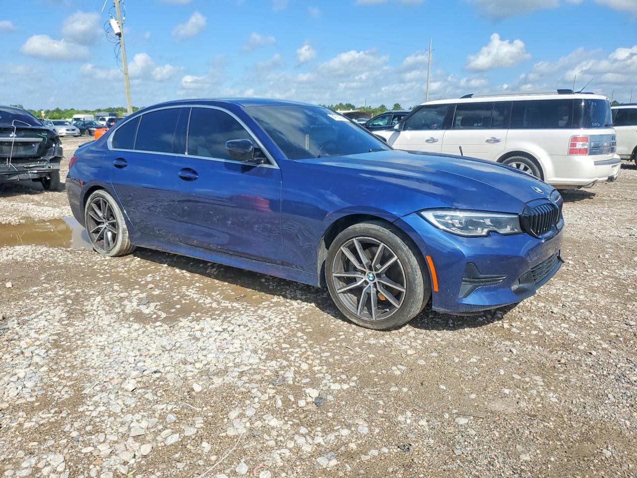 2021 Bmw 330xi Blue vin: 3MW5R7J06M8B73193