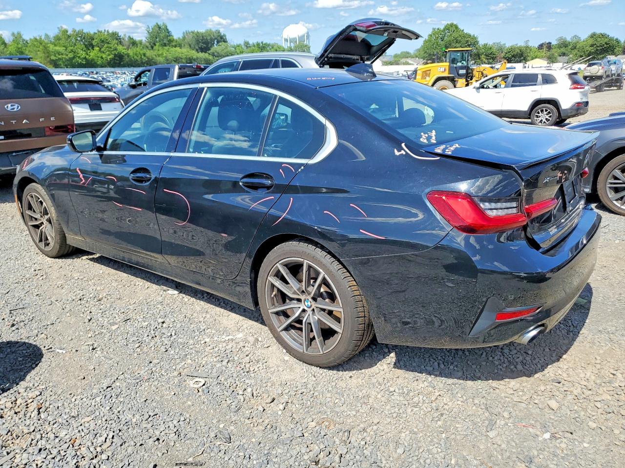 2021 Bmw 330xi Черный vin: 3MW5R7J07M8B56905