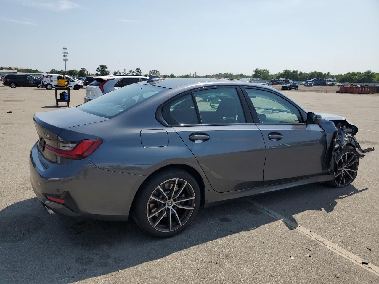2022 Bmw 330xi Charcoal vin: 3MW5R7J07N8C33189