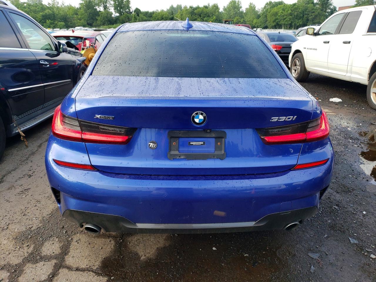 2021 Bmw 330xi Blue vin: 3MW5R7J09M8B93504