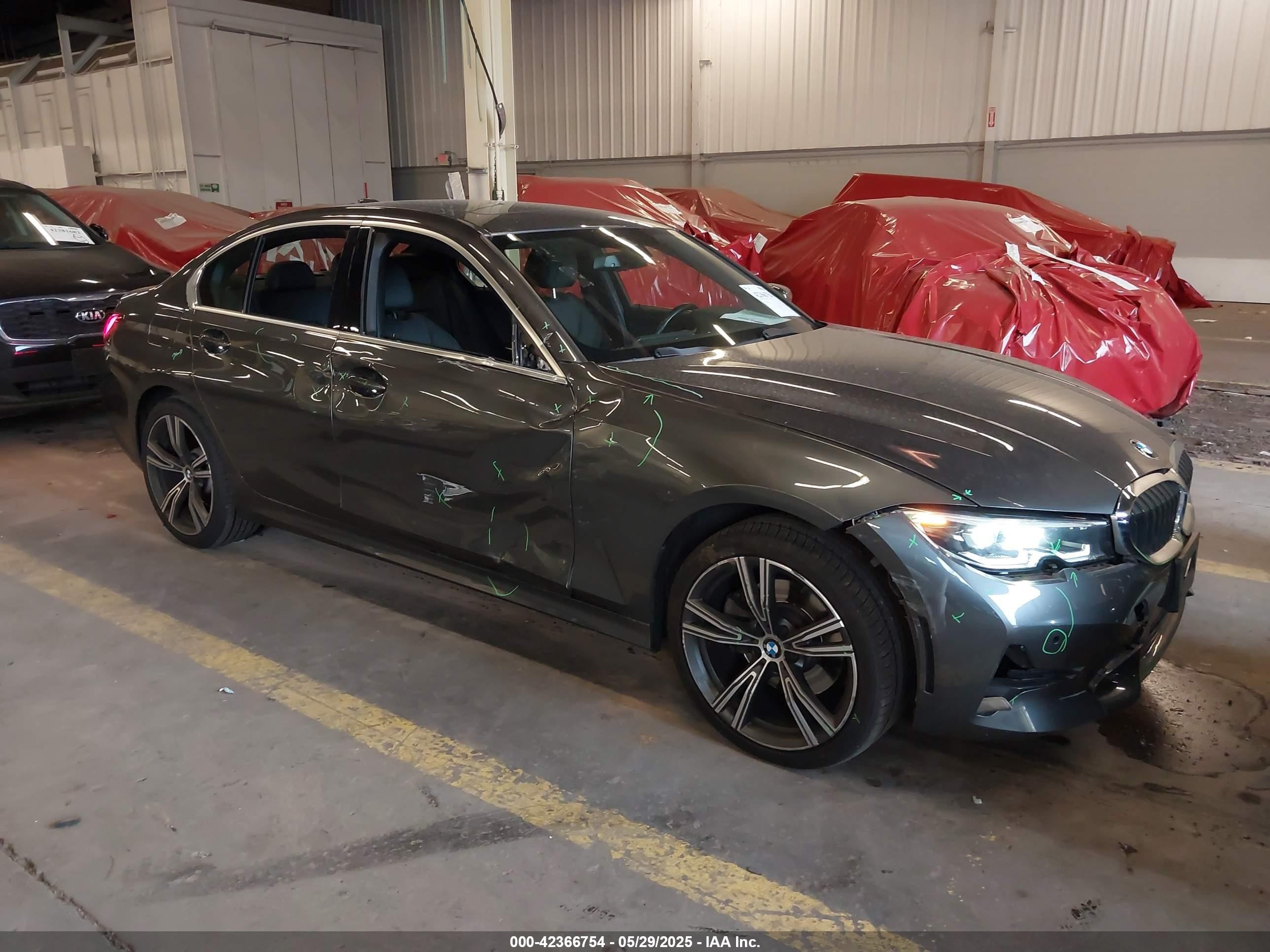 2021 Bmw 330i Xdrive Gray vin: 3MW5R7J09M8C00676