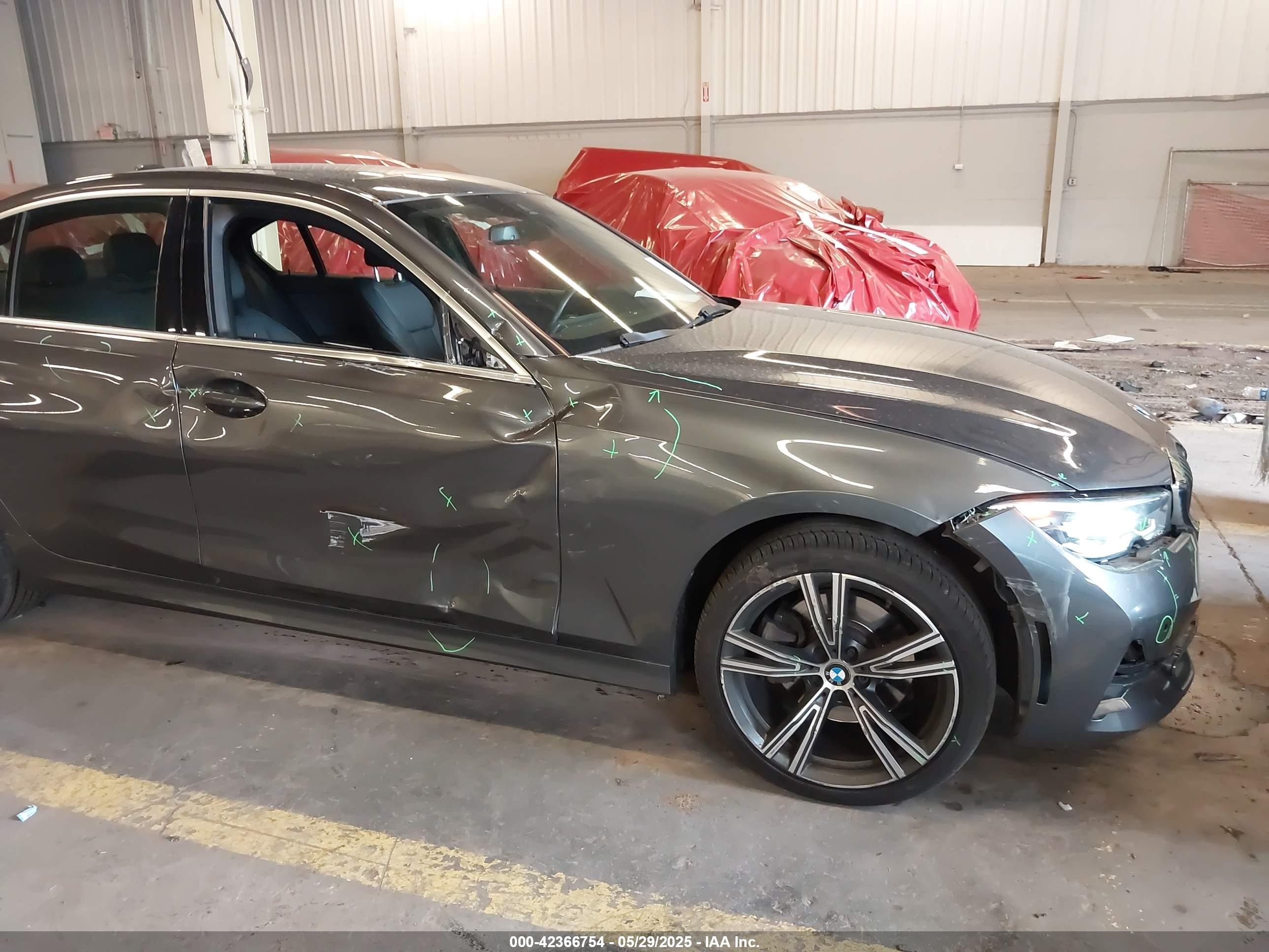 2021 Bmw 330i Xdrive Gray vin: 3MW5R7J09M8C00676