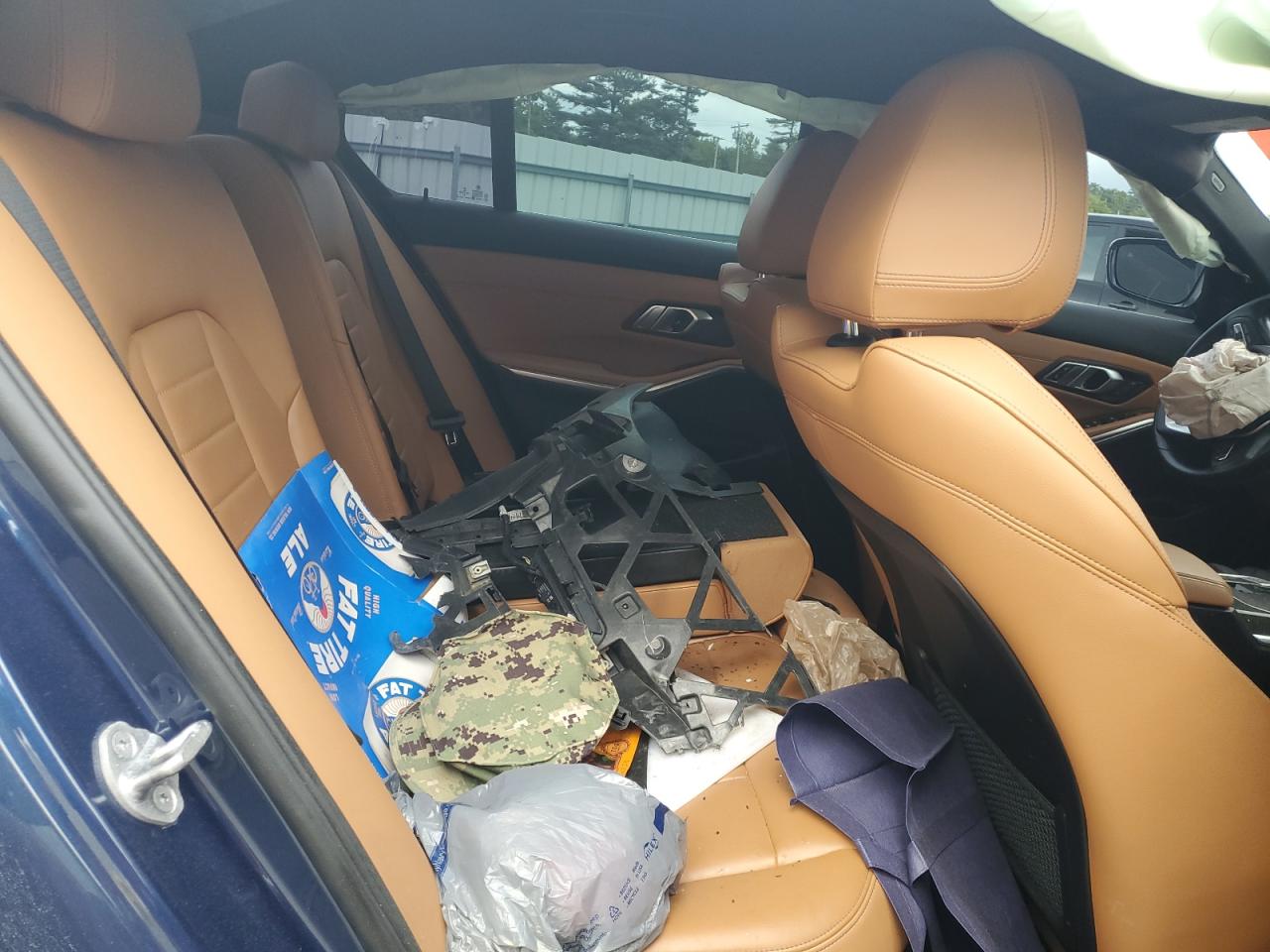2021 Bmw 330xi    Blue vin: 3MW5R7J09M8C18773