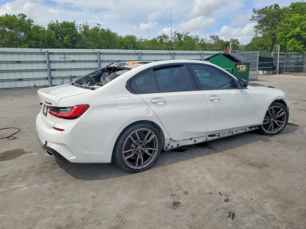 2021 Bmw M340i White vin: 3MW5U7J00M8B90862