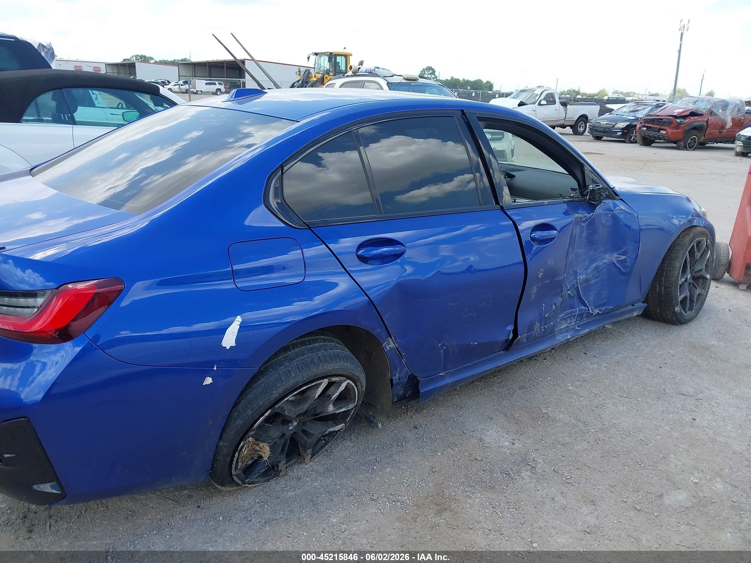 2025 Bmw 330i Blue vin: 3MW69CW07S8F19660