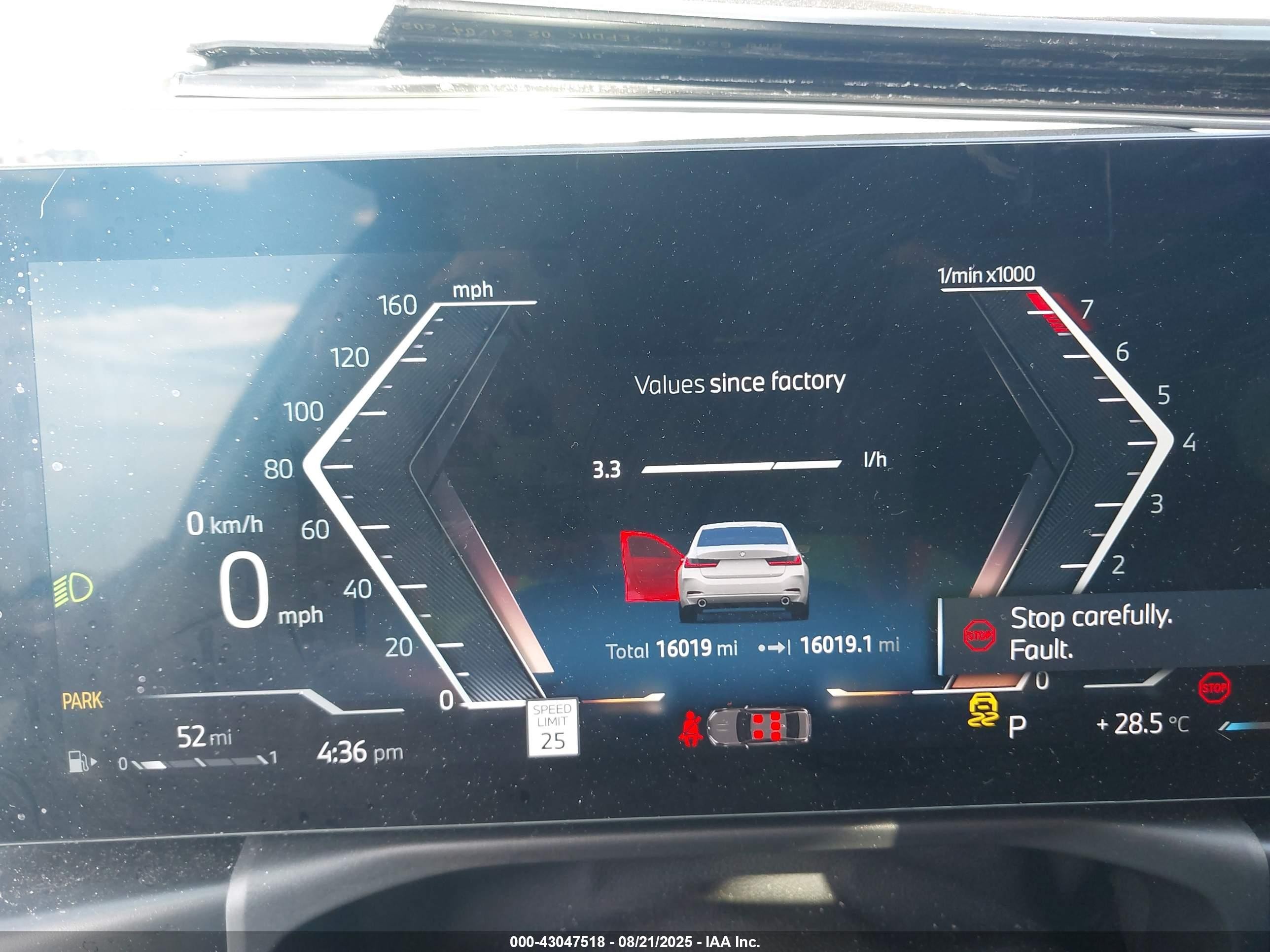 2025 Bmw 3 Series 330i White vin: 3MW69CW0XS8E98271